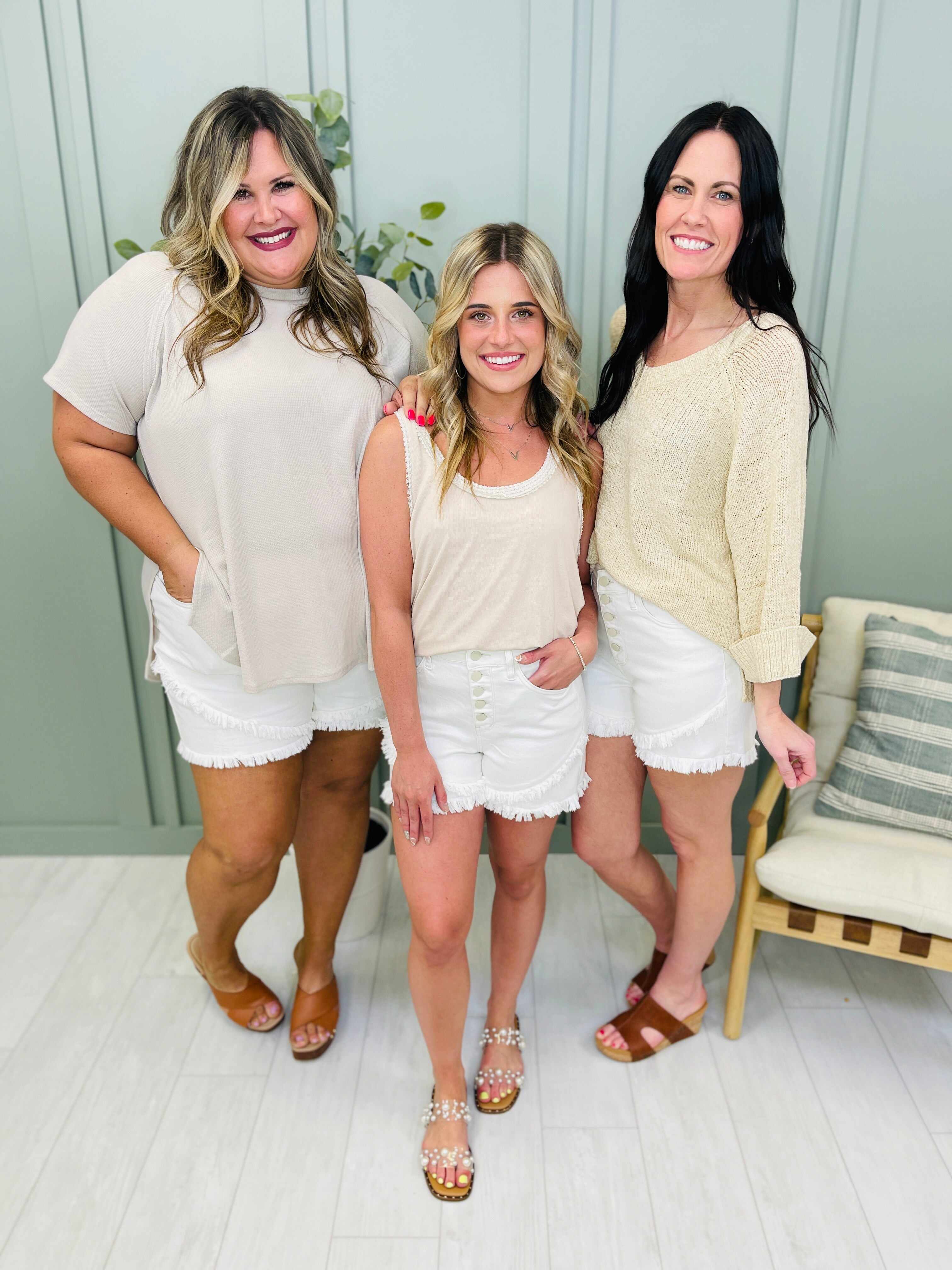 REG/CURVY Pretty Fly Tulip Hem Shorts