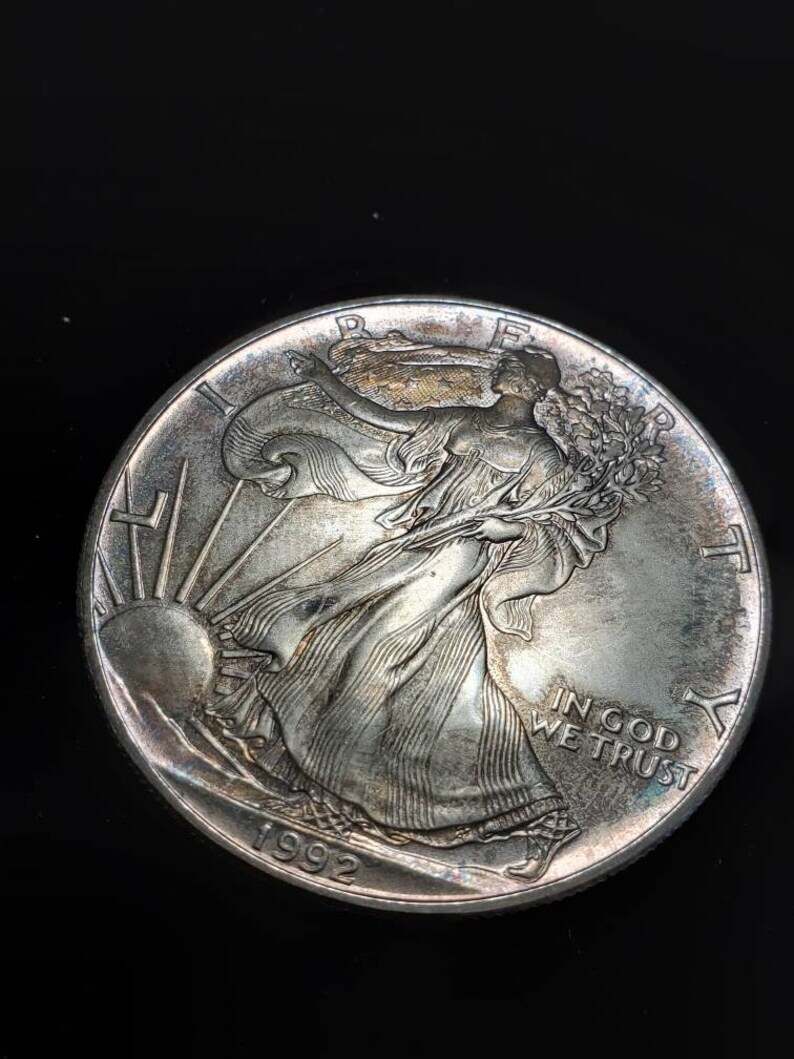 1992  American Silver Eagle Toned   -  1 Oz .999 Silver - Key Date ! #129