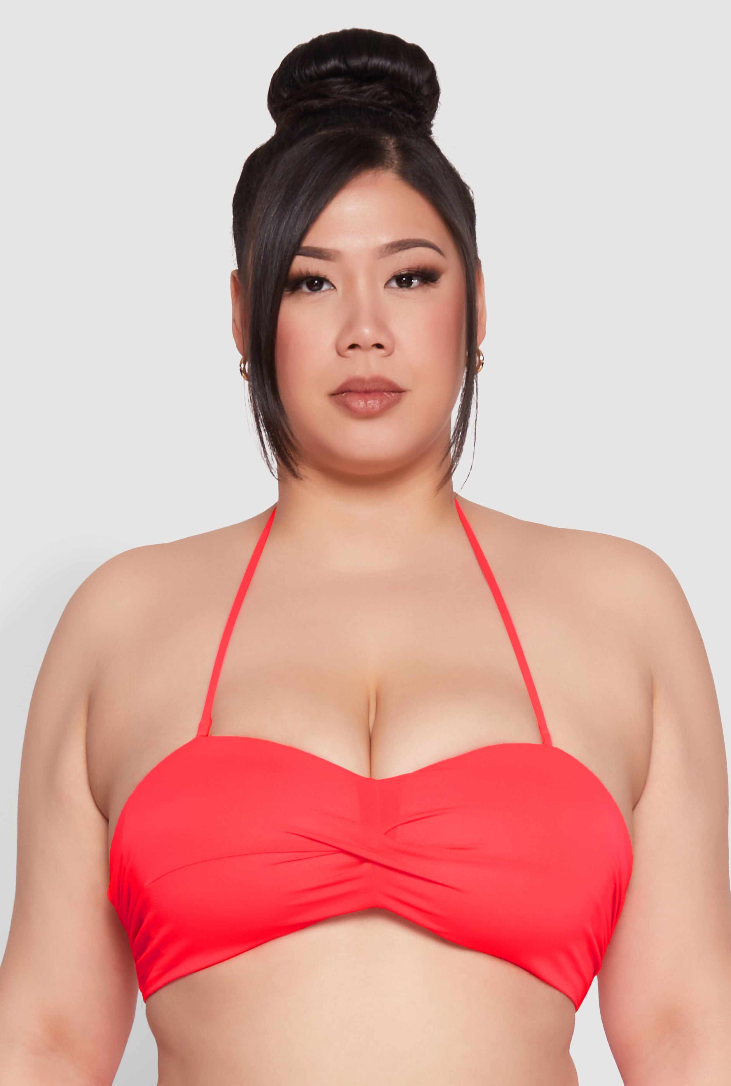Plus Size Twist Front Swim Bikini Top