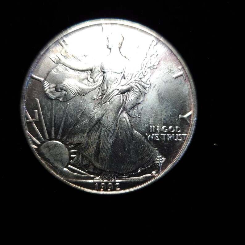 1992 American Silver Eagle Toned  -  1 Oz .999 Key date   Lot# 1402