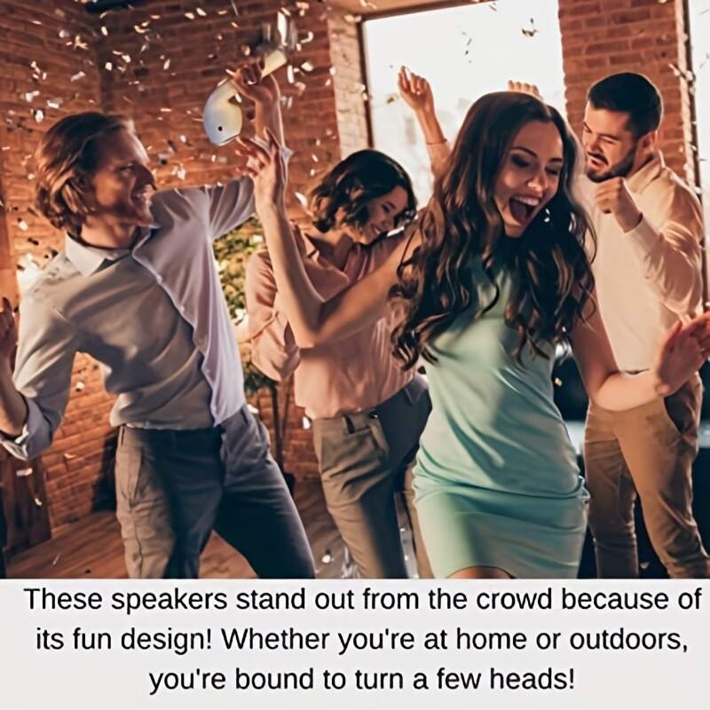Wireless Speaker In The Shape Of Giant Headphones