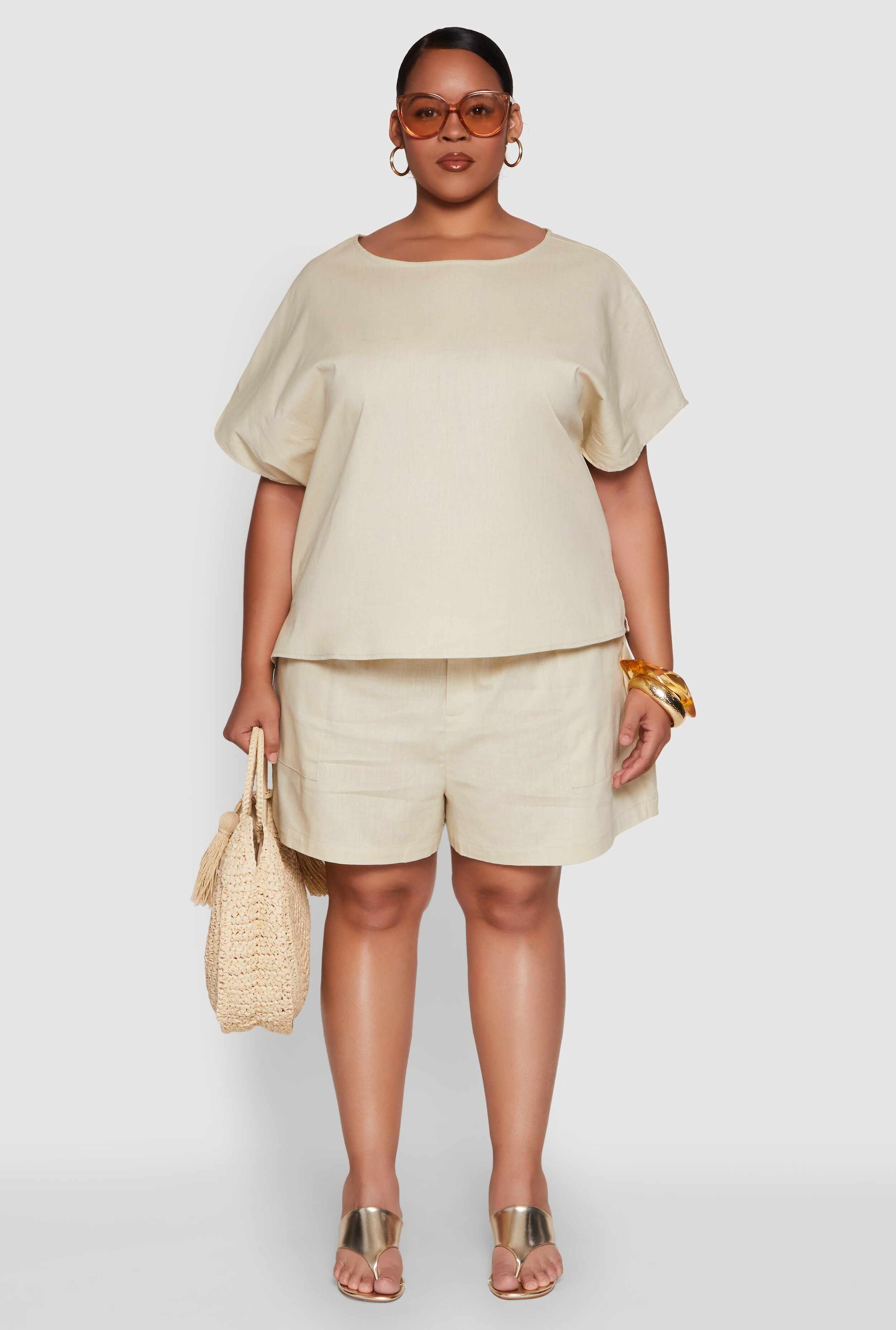 Plus Size Button Back Keyhole Short Sleeve Top
