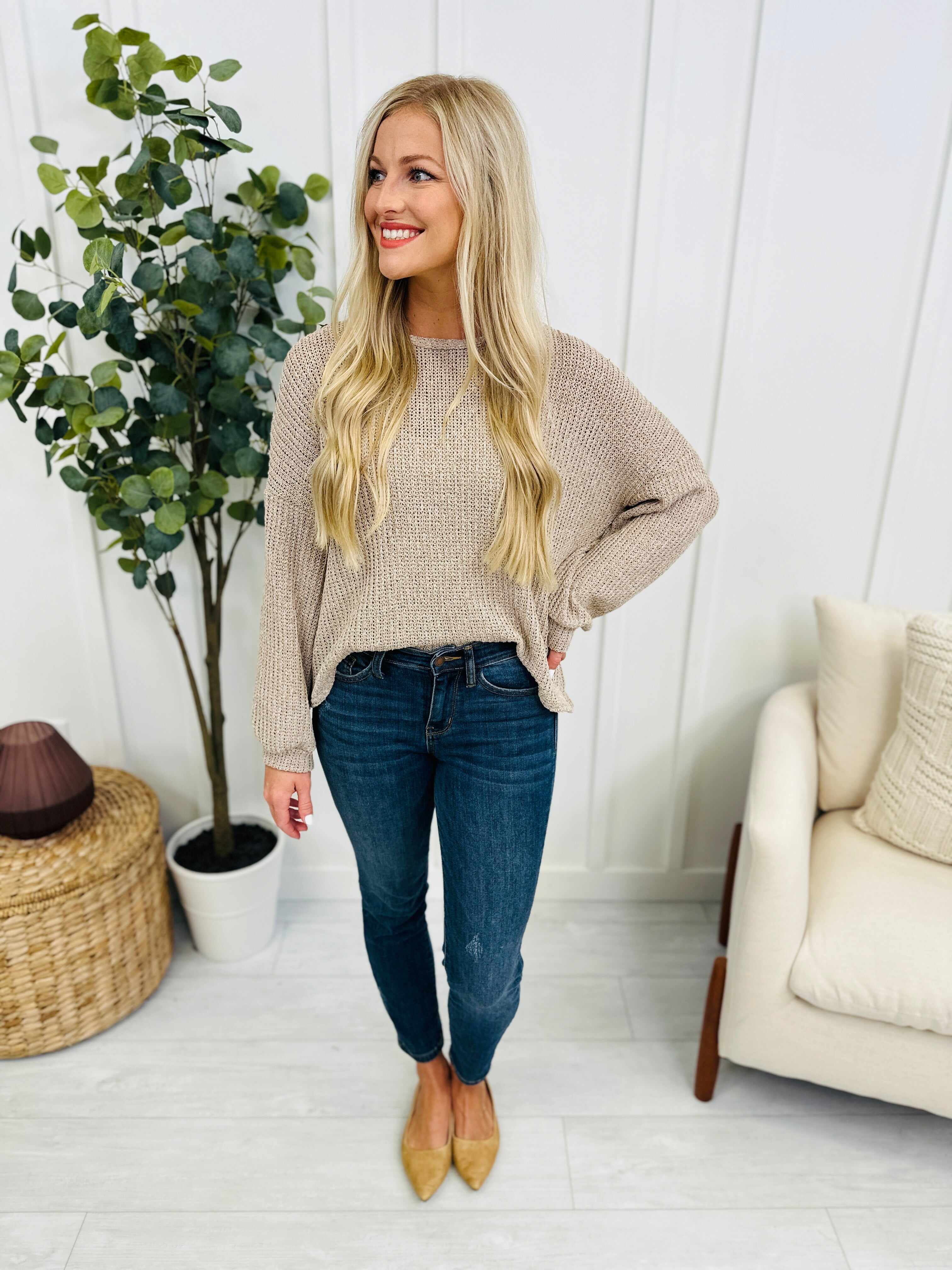 Mid Rise Plus/Reg Everyday Essential Relaxed Fit Jeans - Multiple Inseams!