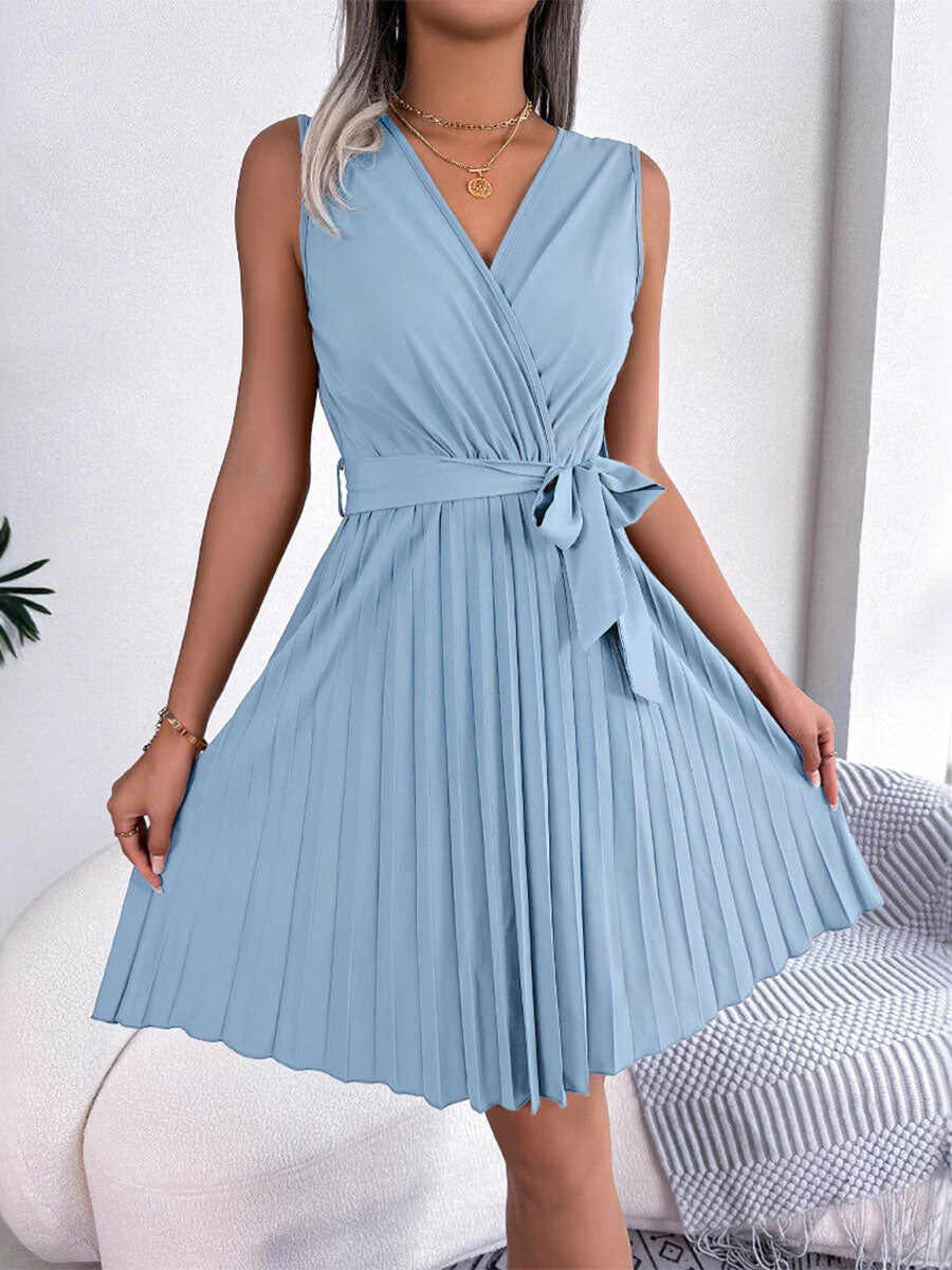 🔥Summer Arrivals🌟Women's Sleeveless V-neck Solid Color Lace Up Pleated Mini Dress