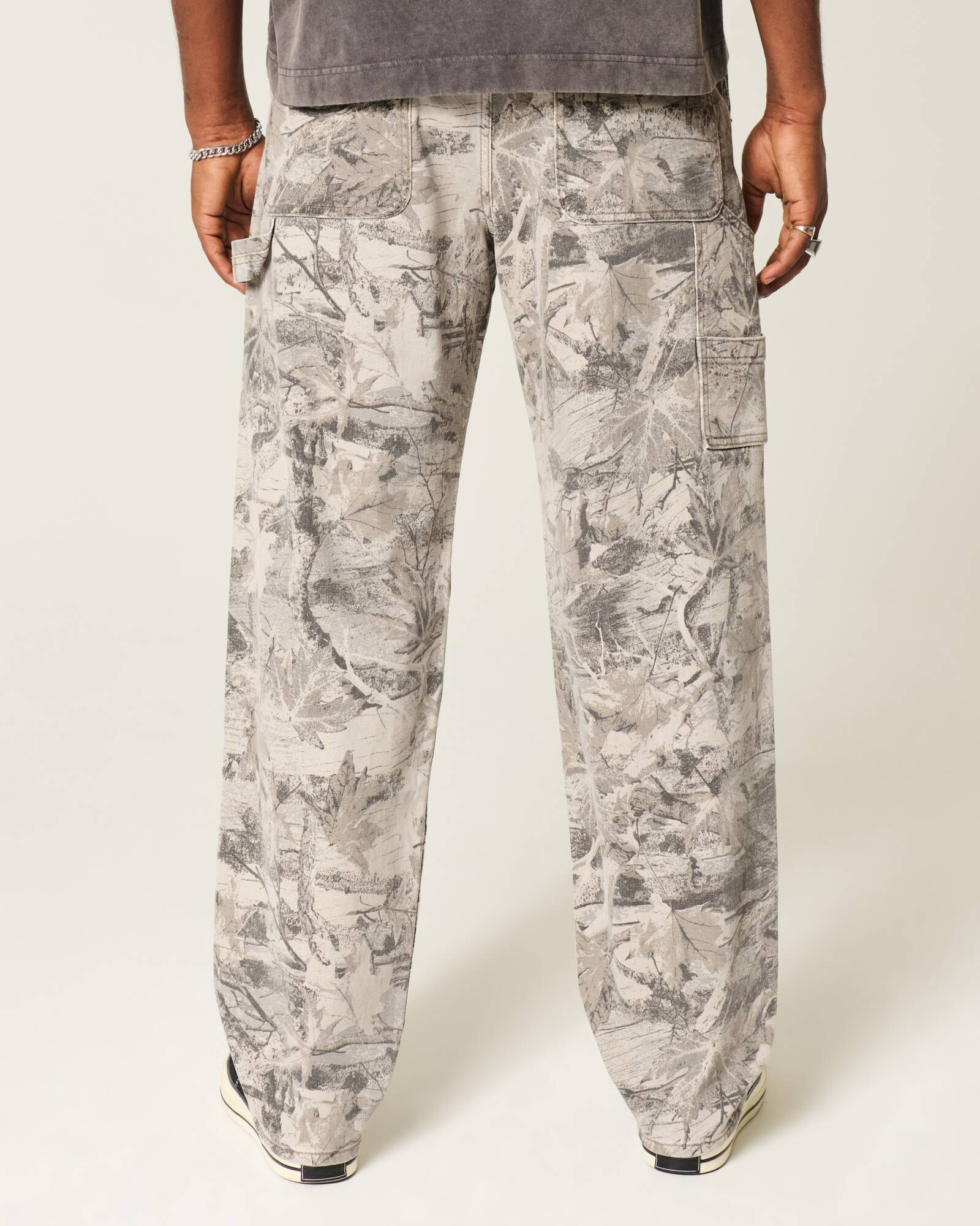 Medium Wash Skater Baggy Jeans