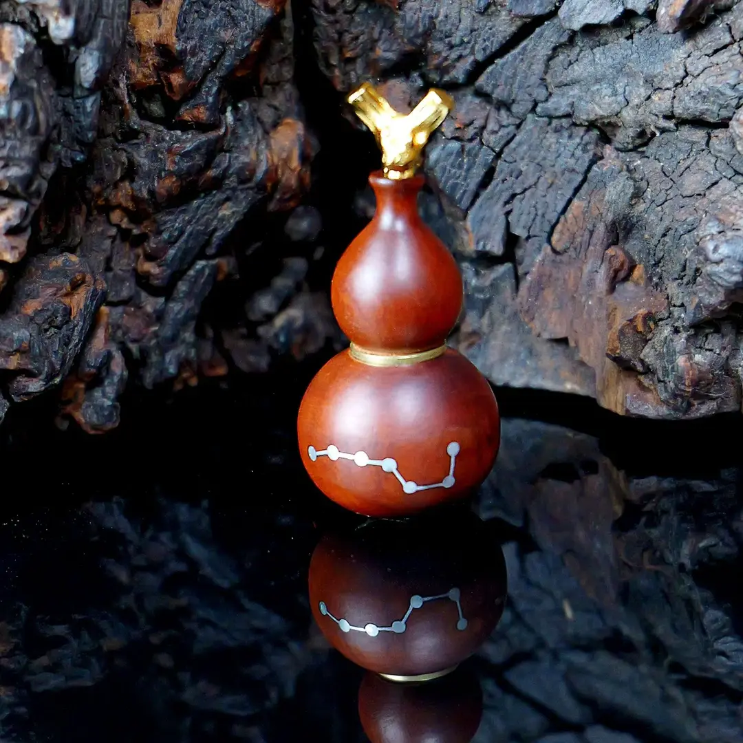 Thunder-struck Jujube Wood Seven-Star Gourd