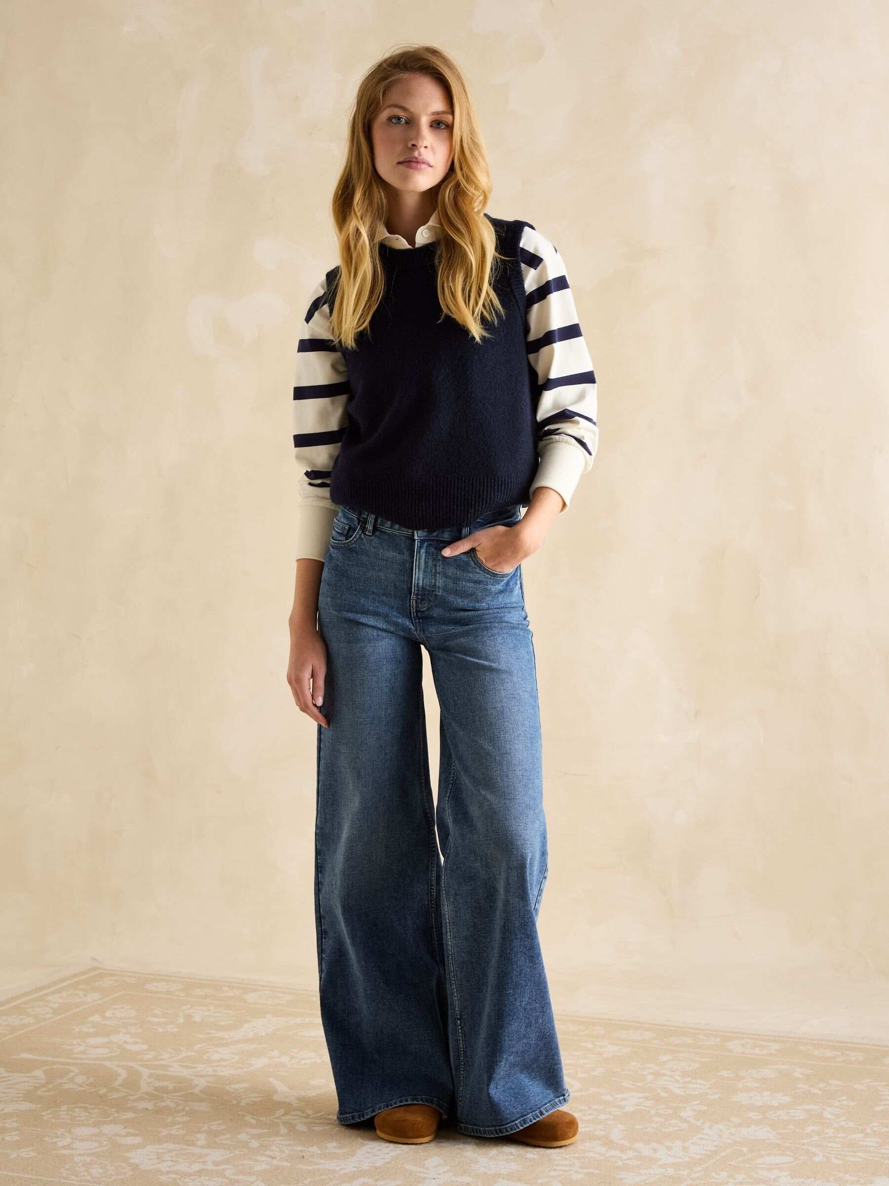 Mid Wash Blue Mid-Rise Wide Leg Palazzo Jeans