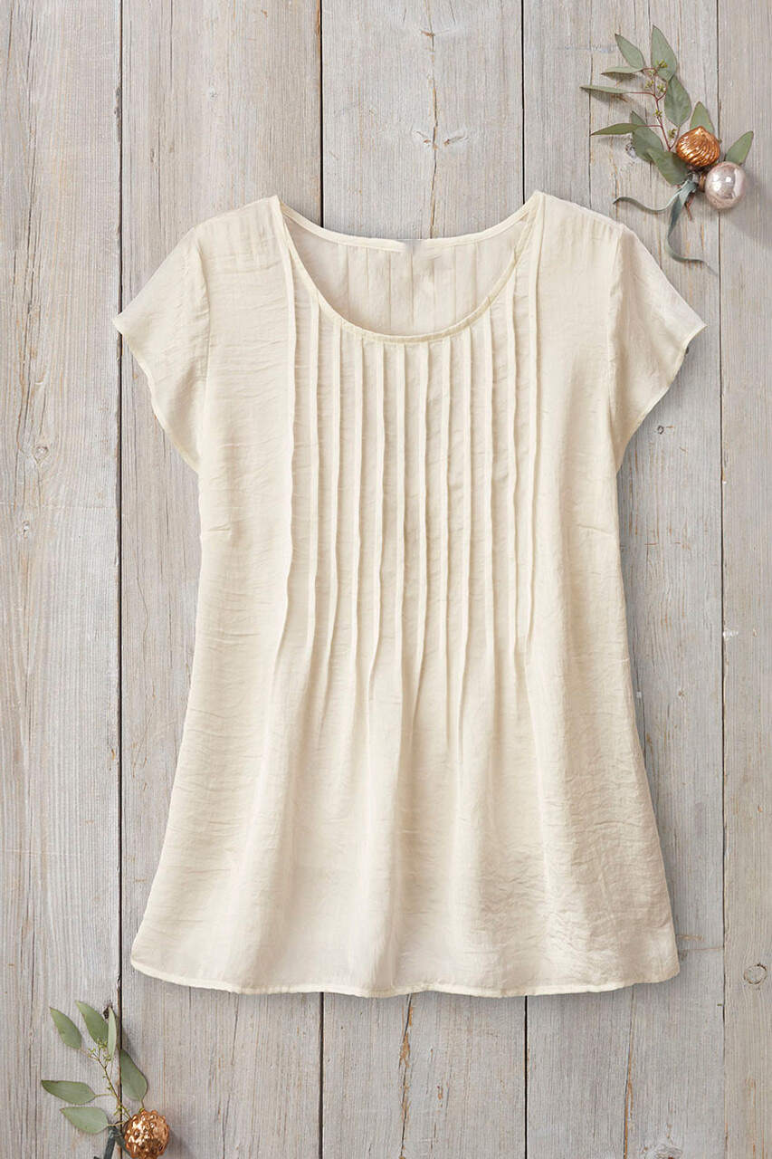 Luna Luster Top