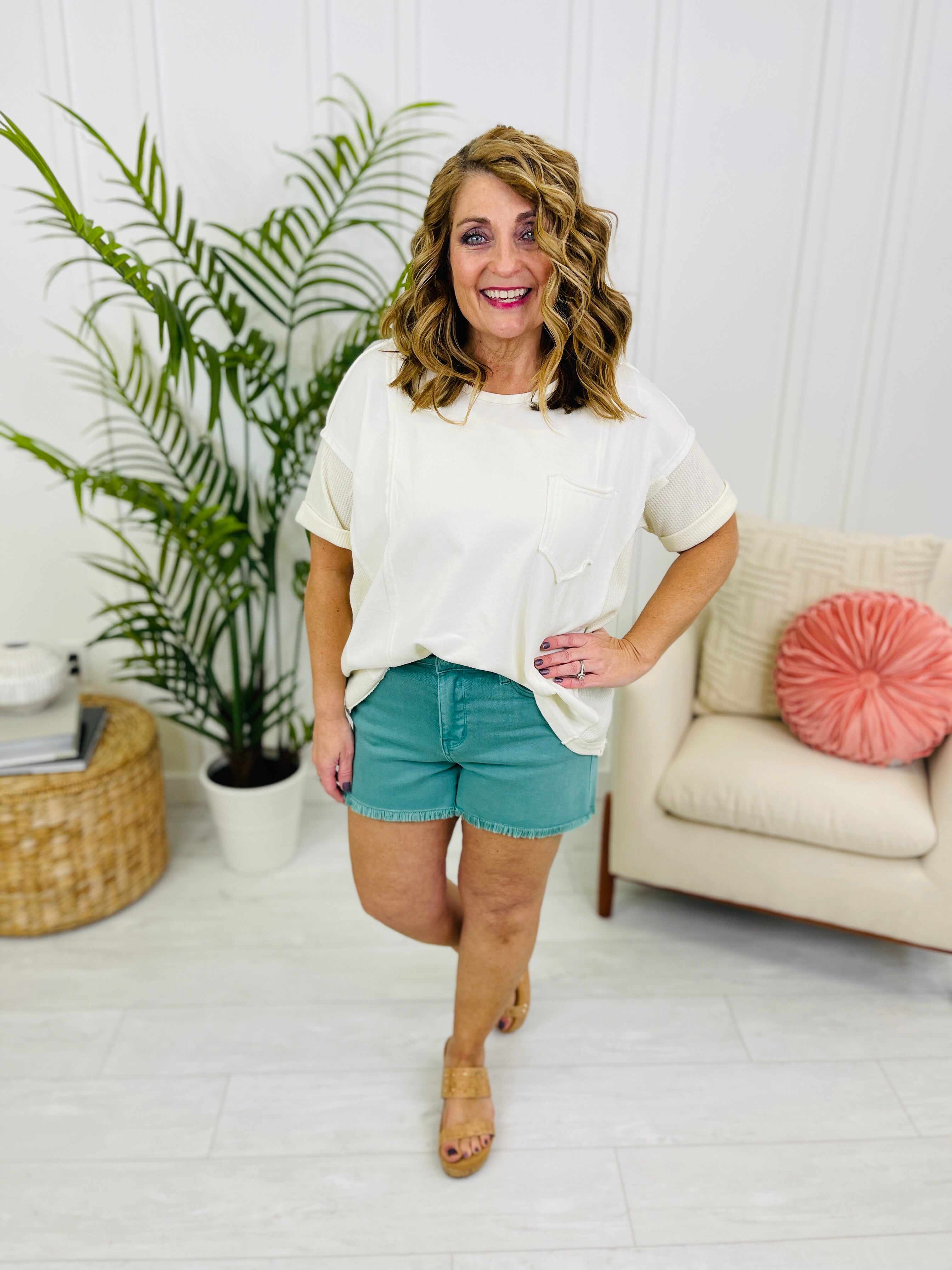 REG/CURVY Down By The Sea Shorts