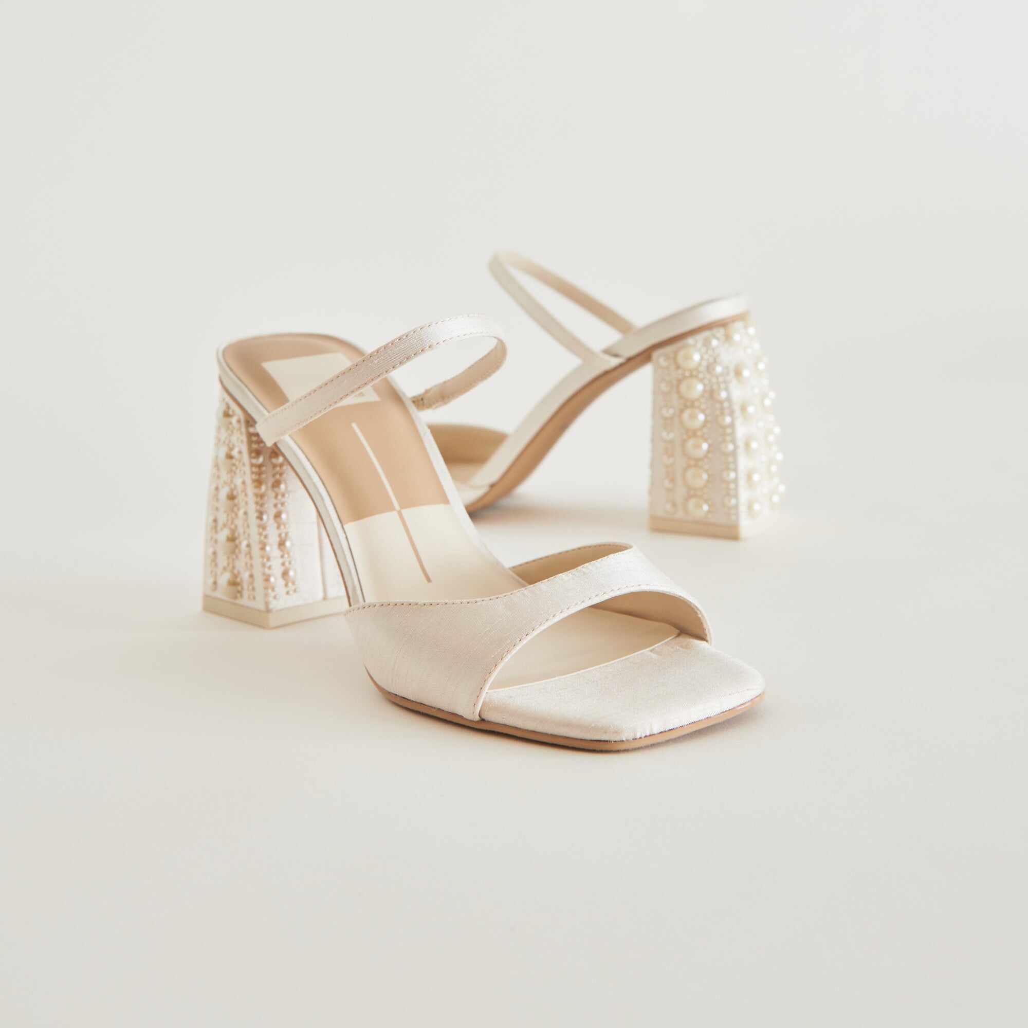 JEMMY PEARL HEELS VANILLA SILK
