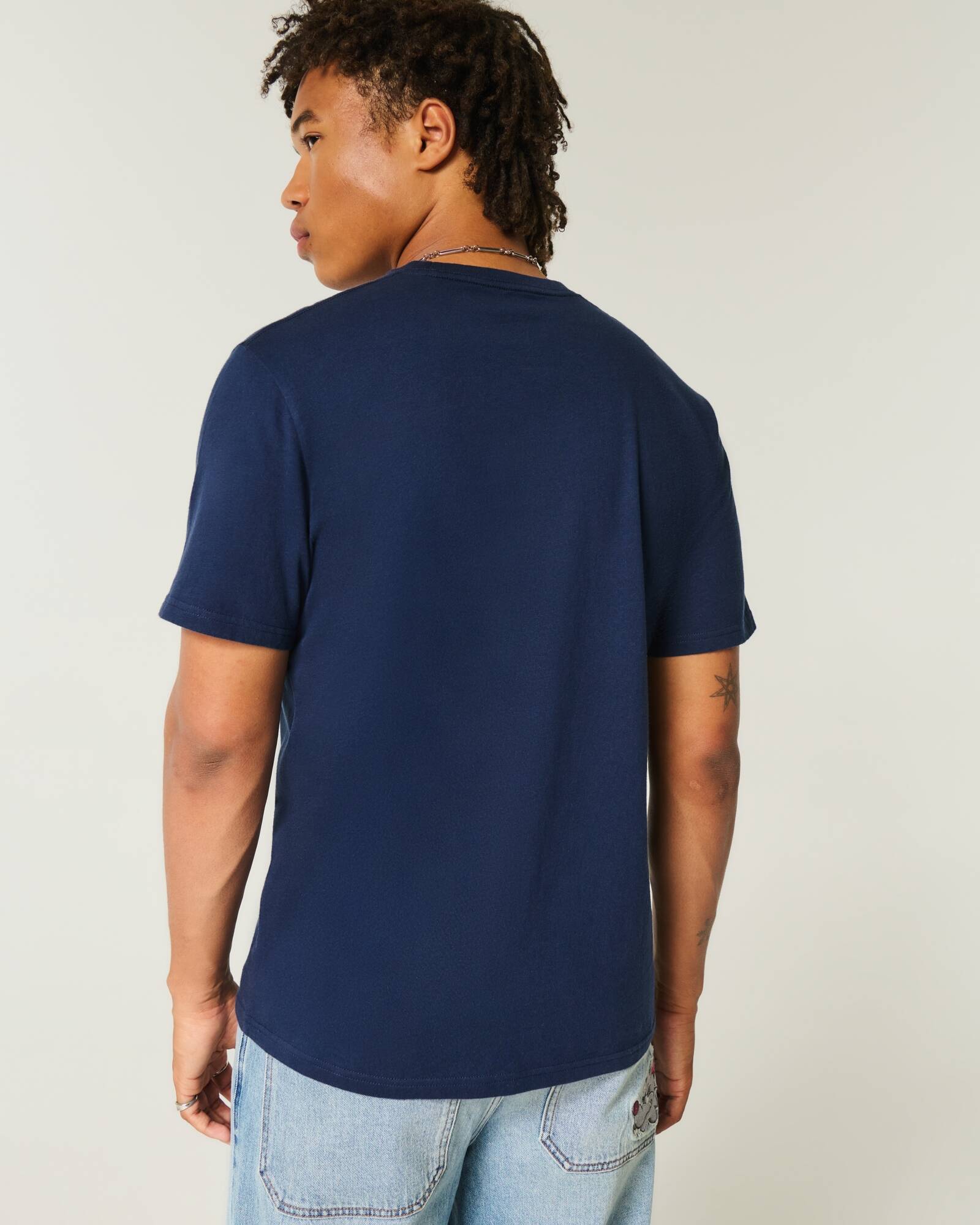 Classic Fit T-Shirt