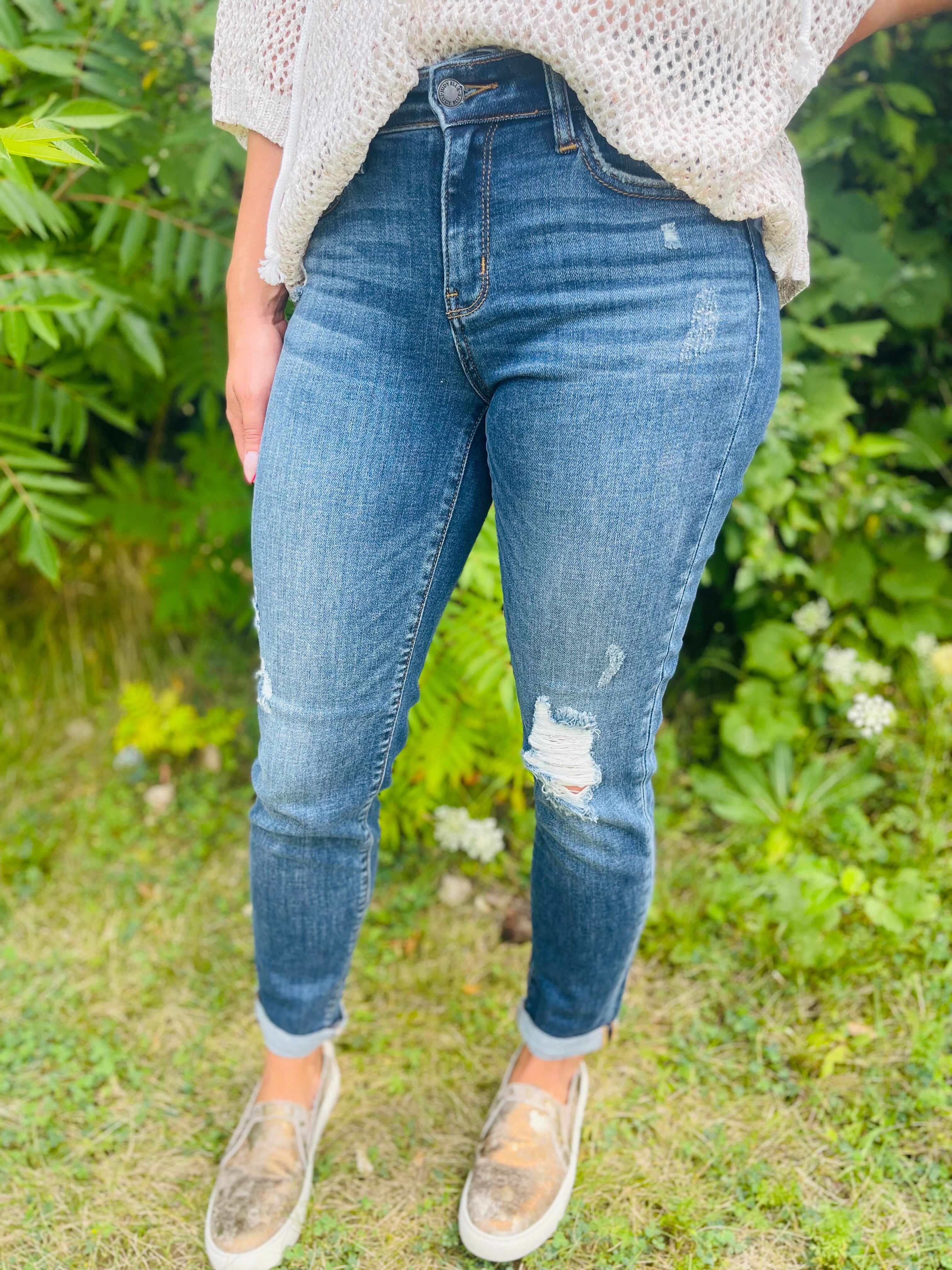 Plus/Reg Gettin' Jiggy With It Slim Fit Jeans