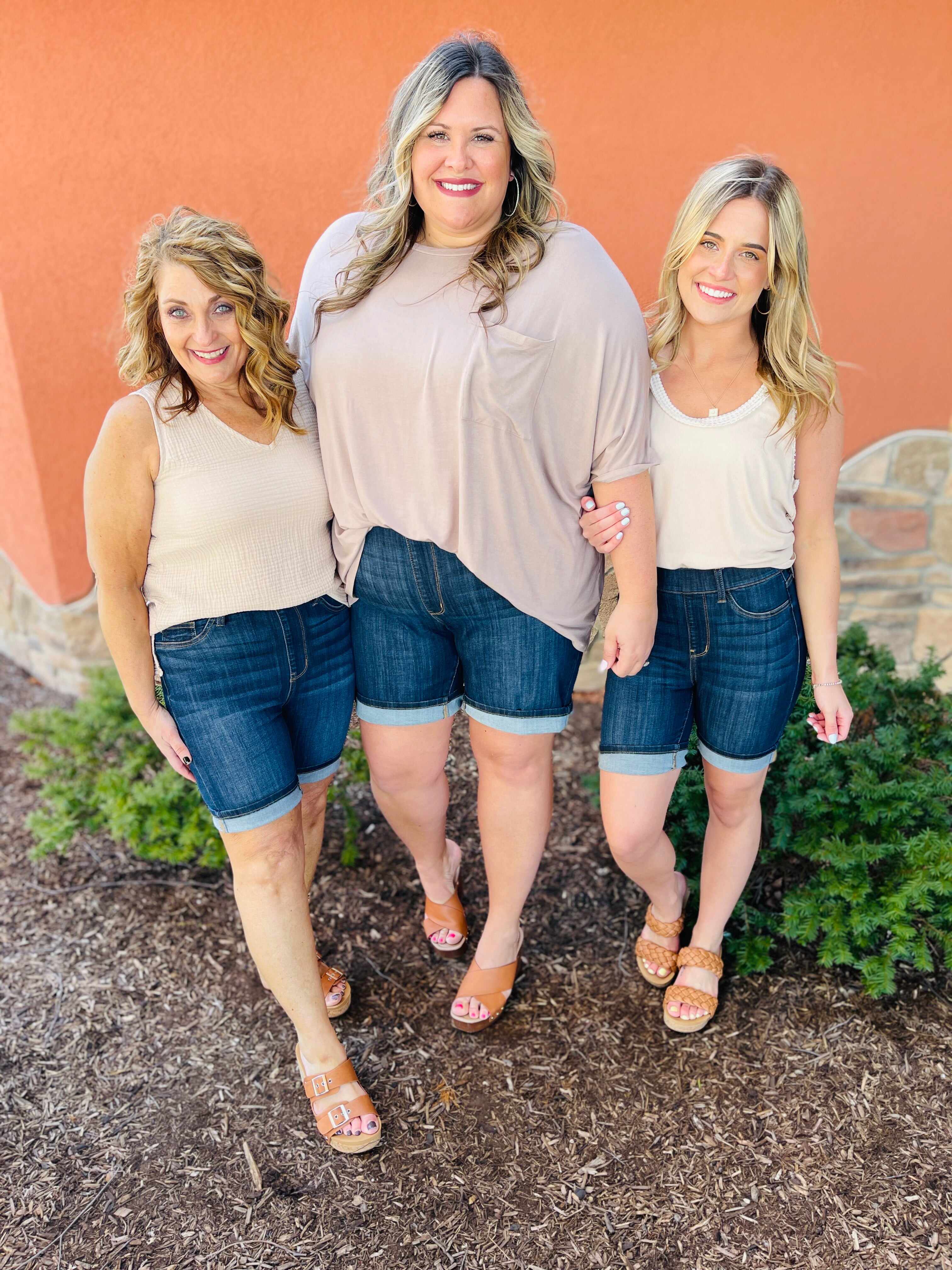 REG/CURVY High Gear Pull On Biker Shorts