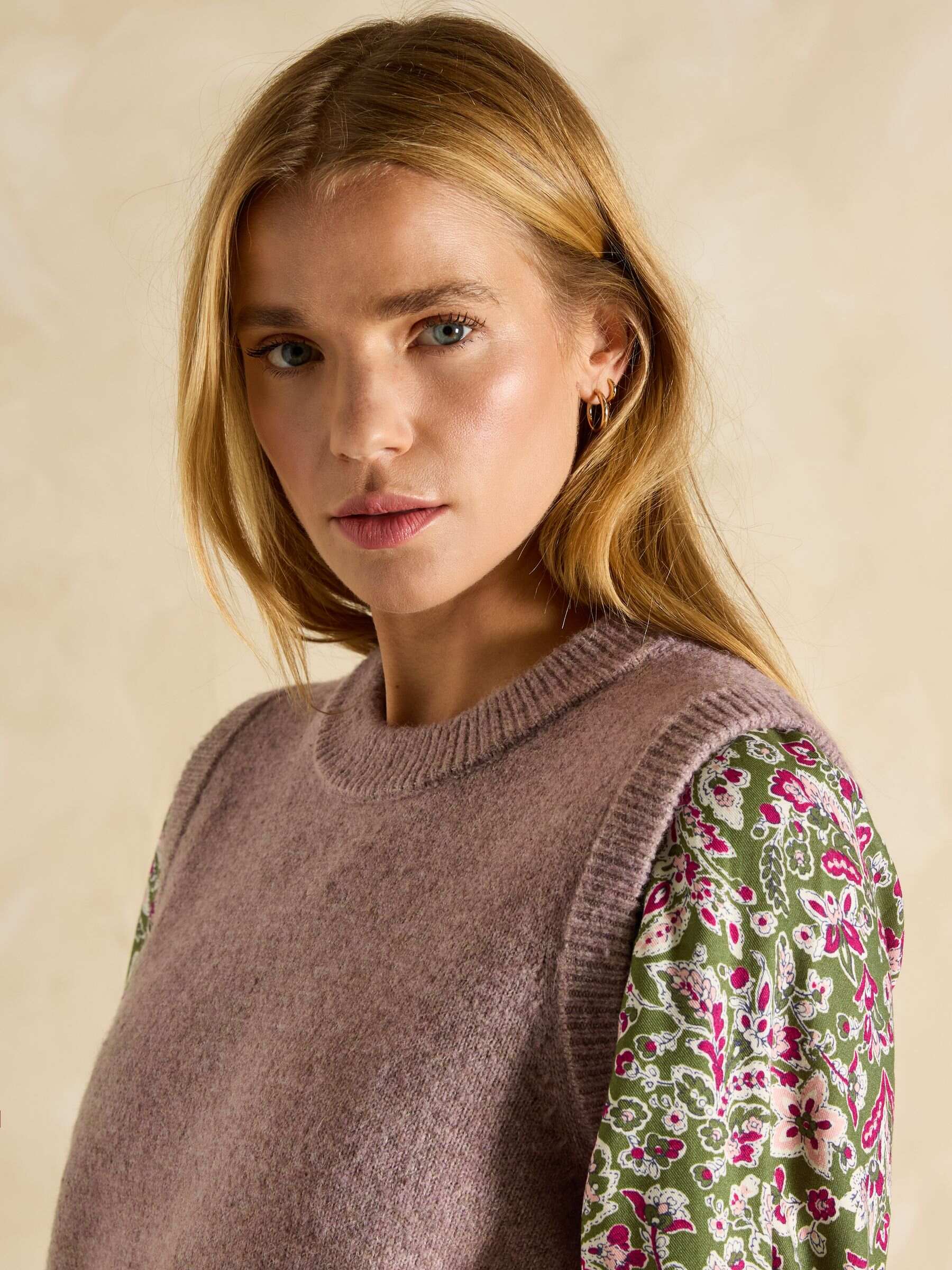 Holly Dusky Pink Knitted Vest