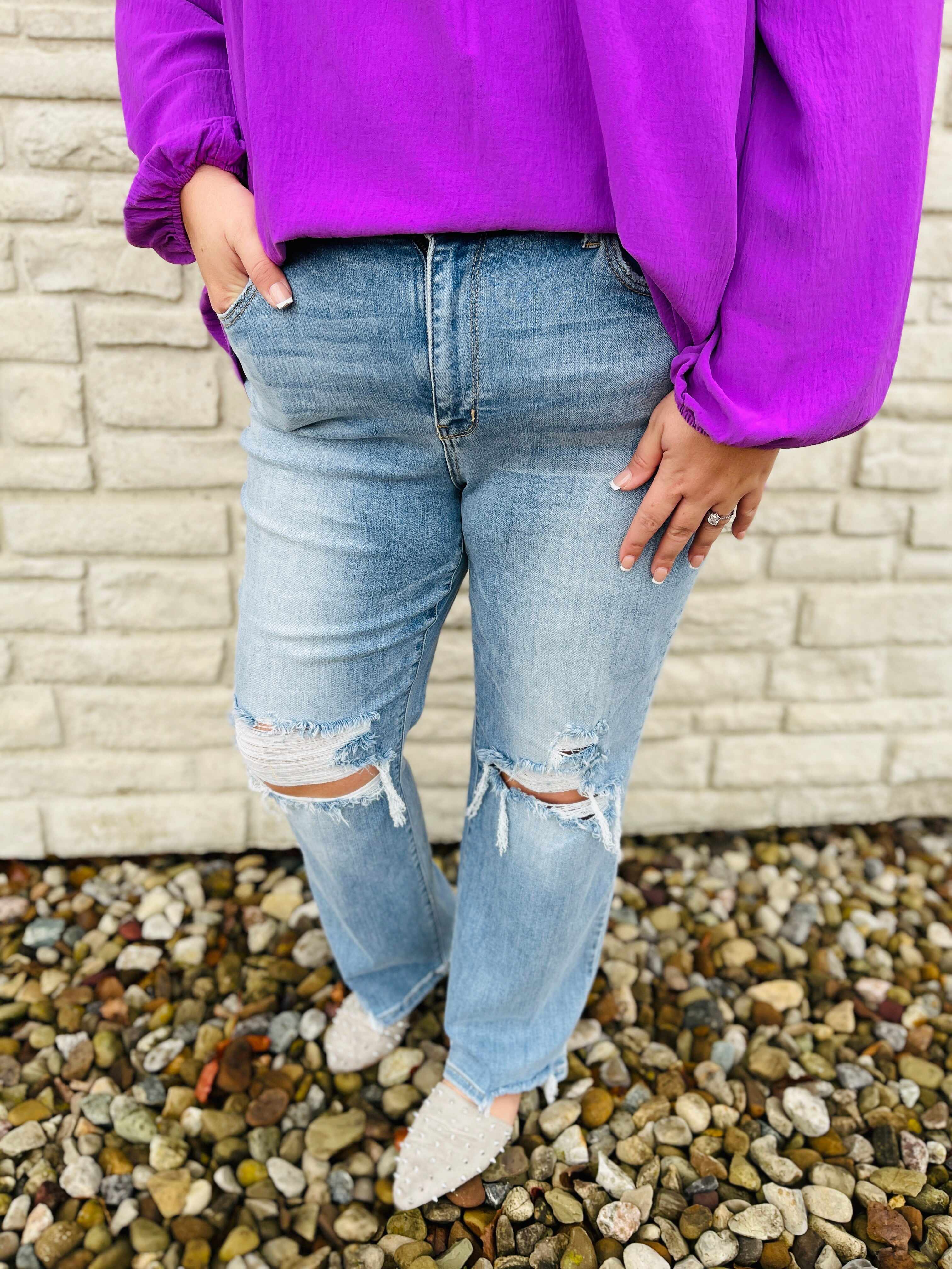 PLUS/REG Straight Outta The 90's Jeans