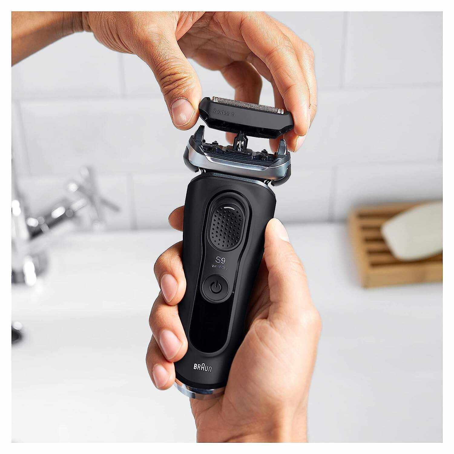 Braun Electric Razor,Waterproof Foil Shaver for Men,Series 9 Pro 9460cc,Wet & Dry Shave,With ProLift Beard Trimmer for Grooming,5-in-1 Cleaning & Charging SmartCare Center Included,Atelier Black