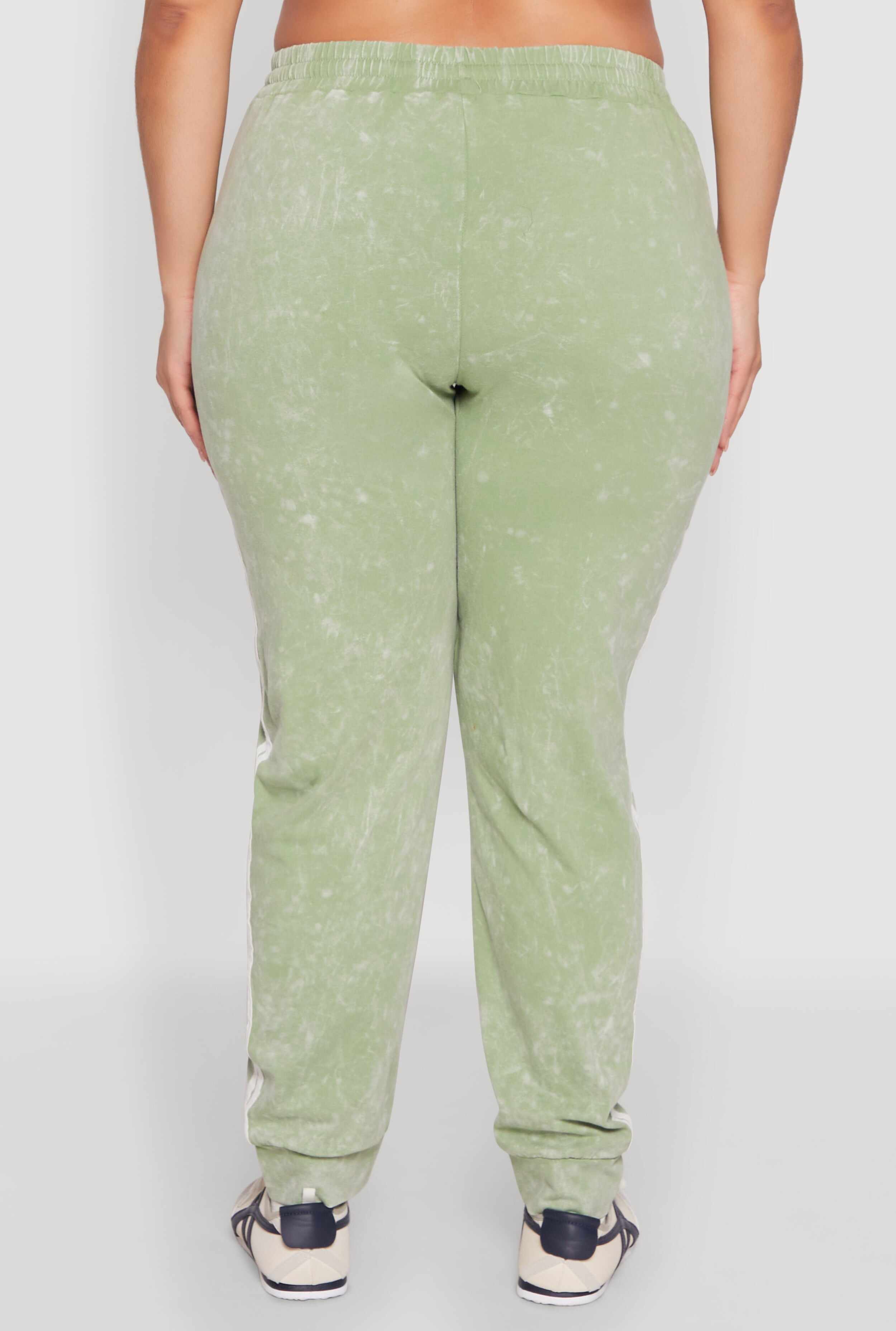 Plus Size Daisy Varsity Stripe Drawstring Joggers