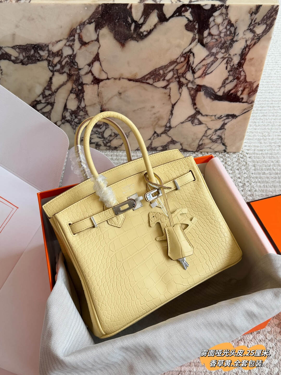 Hermès Birkin 30 TC Leather – The Ultimate Status Symbol Unveiled