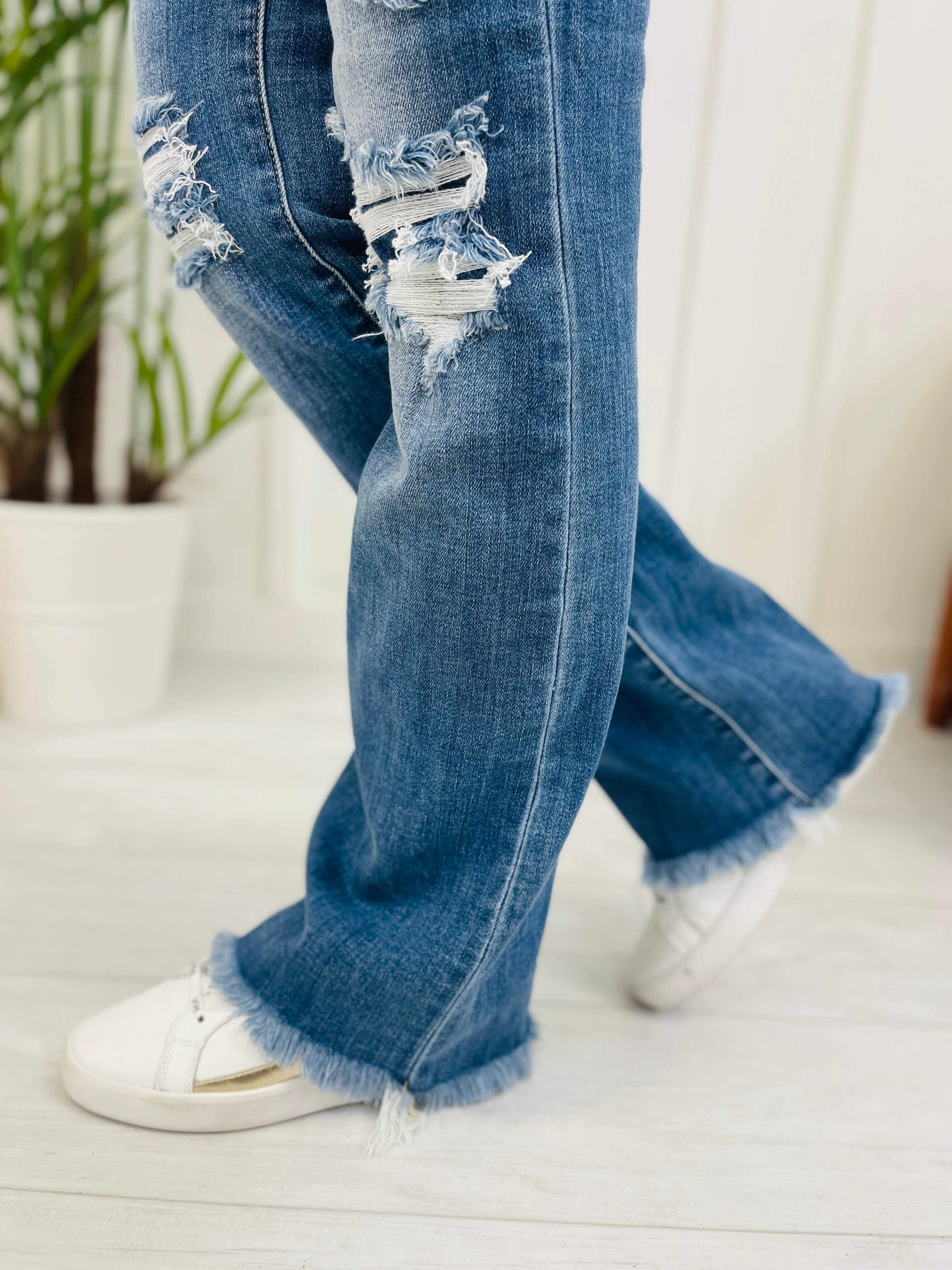 REG/CURVY Patch it Up Bootcut Jeans