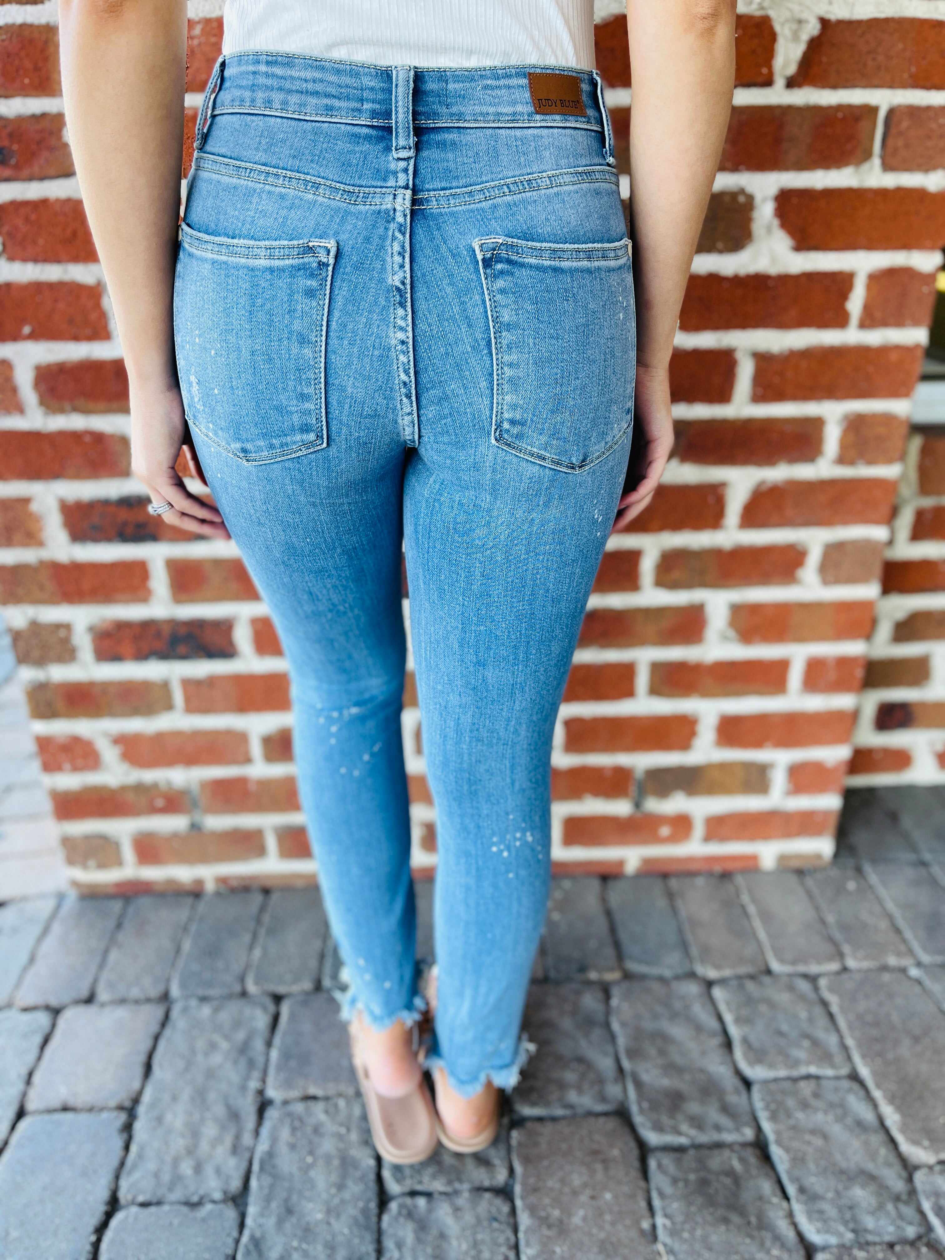 PLUS/REG Bad And Bleachy Bleached Shark Bite Hem Skinnies