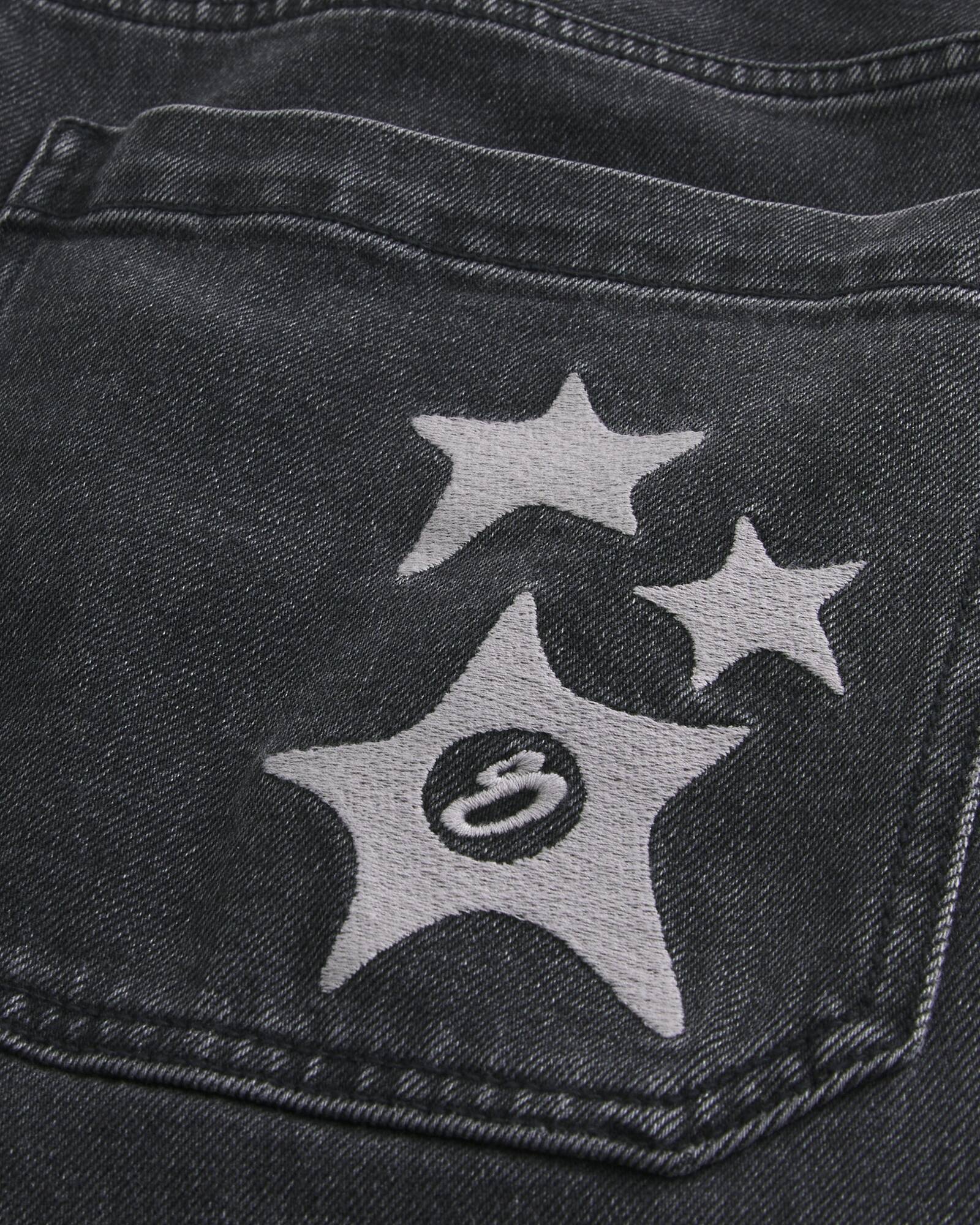 Medium Wash Super Baggy Jeans