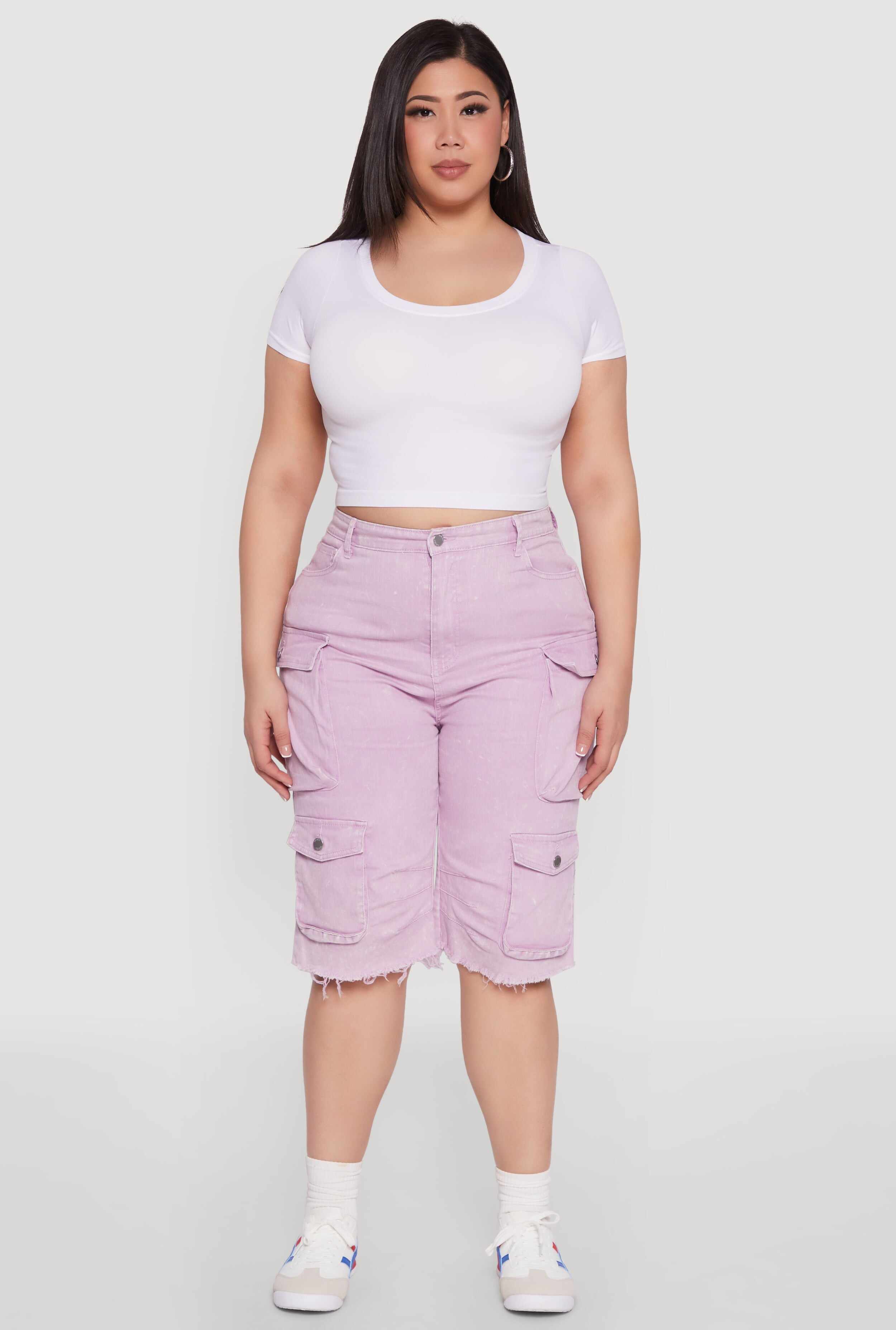 Plus Size Daisy Acid Wash Cargo Bermuda Shorts