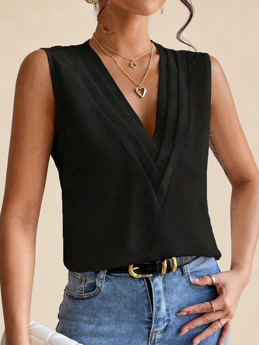 🔥Summer Arrivals🌟Women's Multi-layered V-neck Vest Top
