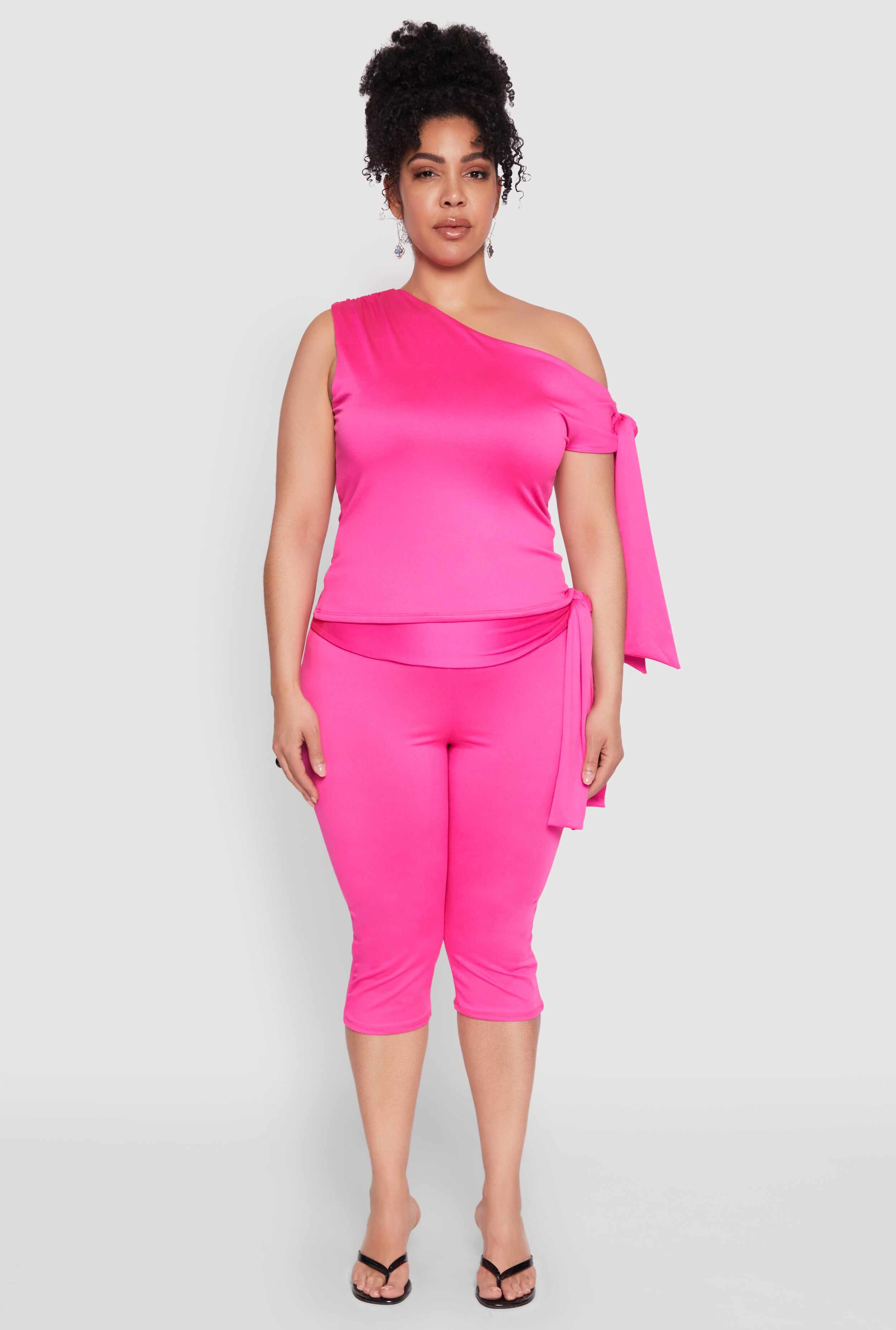 Plus Size Side Tie Capri Pants