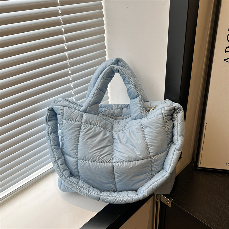 Ladies' new niche handbag fashion 2024 casual tote bag simple crossbody bag shopping bag handbag for women