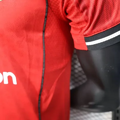 2025/2026 Player Version Manchester United Home Football Shirt