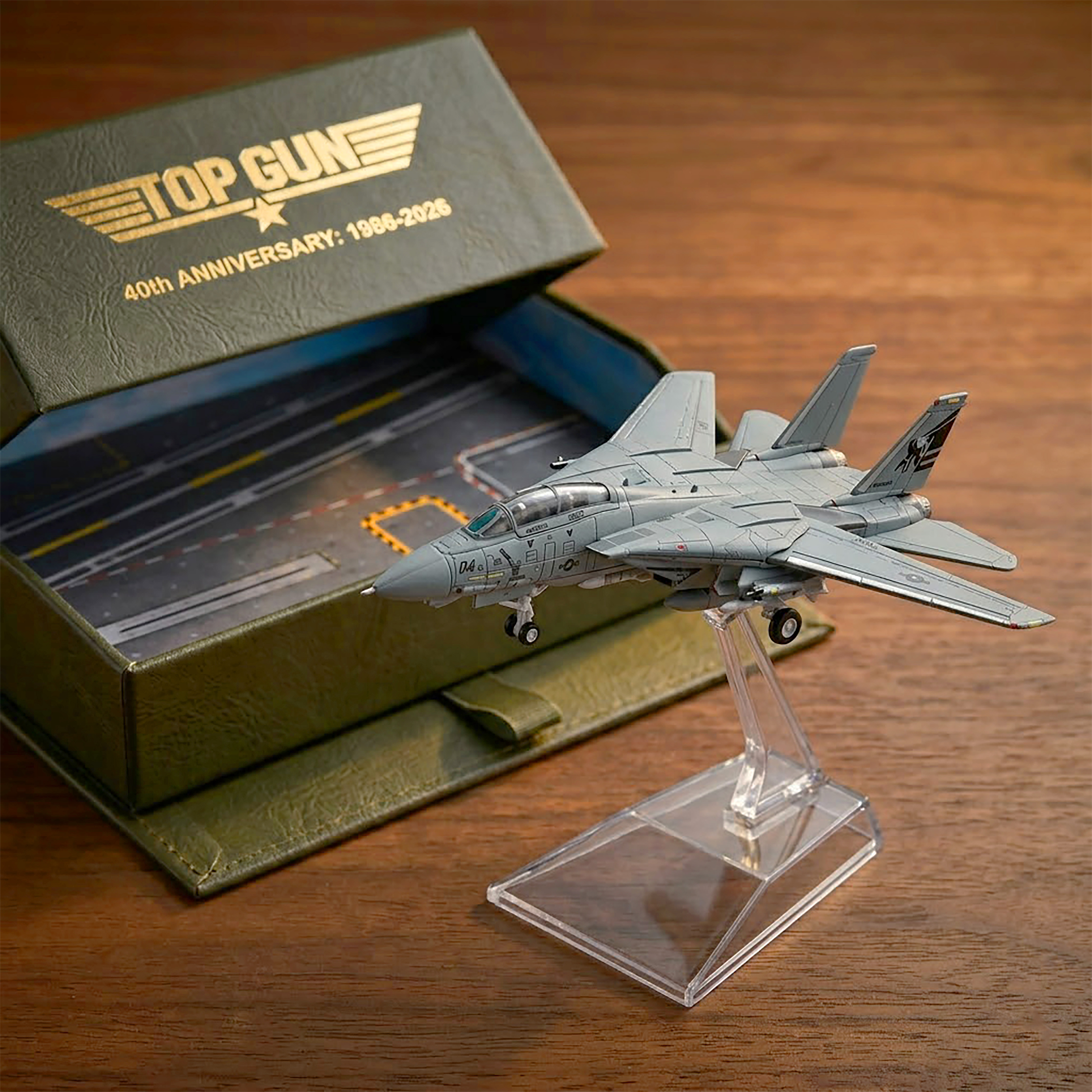 ✈️Top Gun 40th Anniversary Mobile Model
