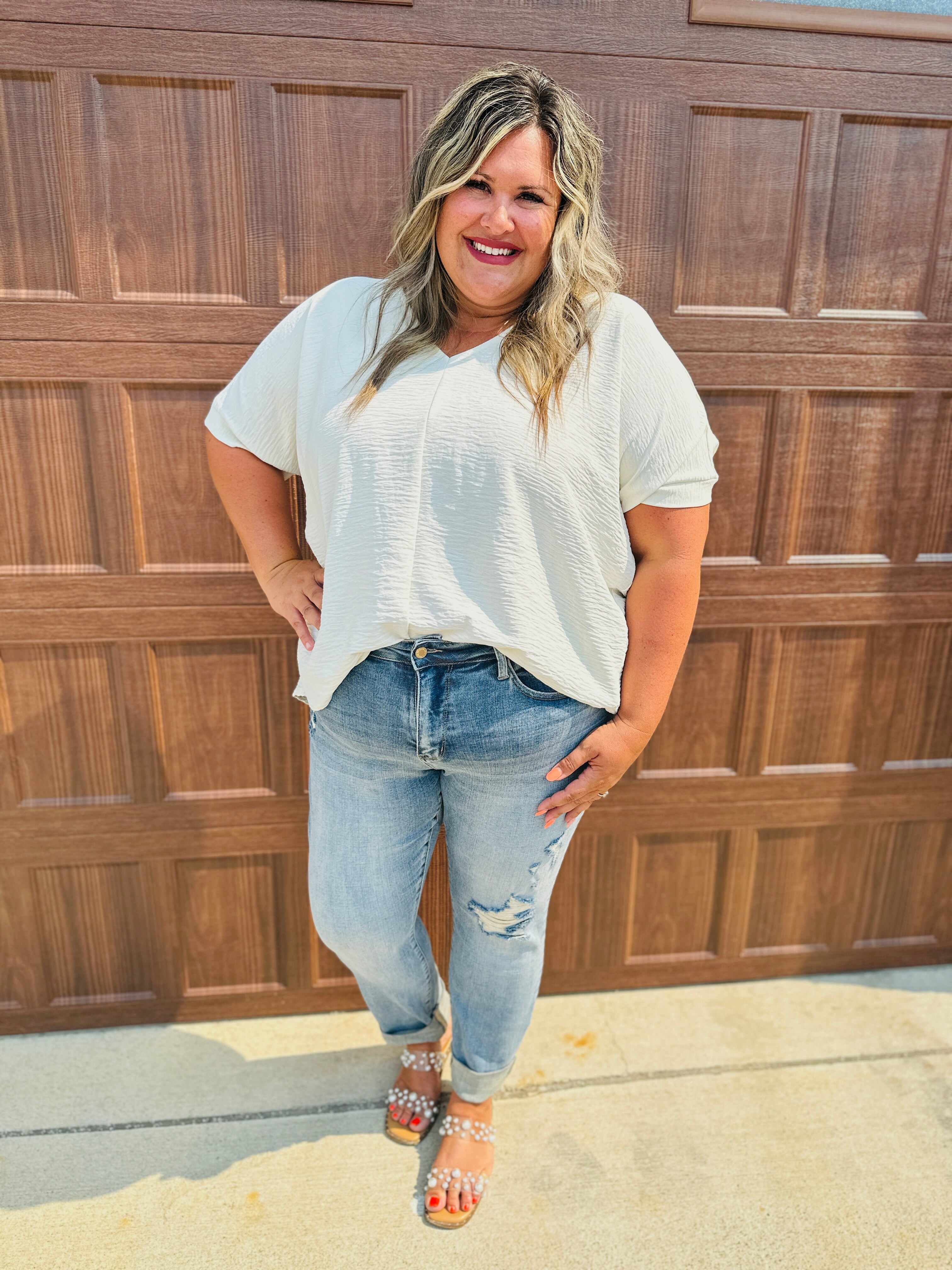 REG/CURVY Long Lost Boyfriend Mid Rise Long Inseam Boyfriend Jeans