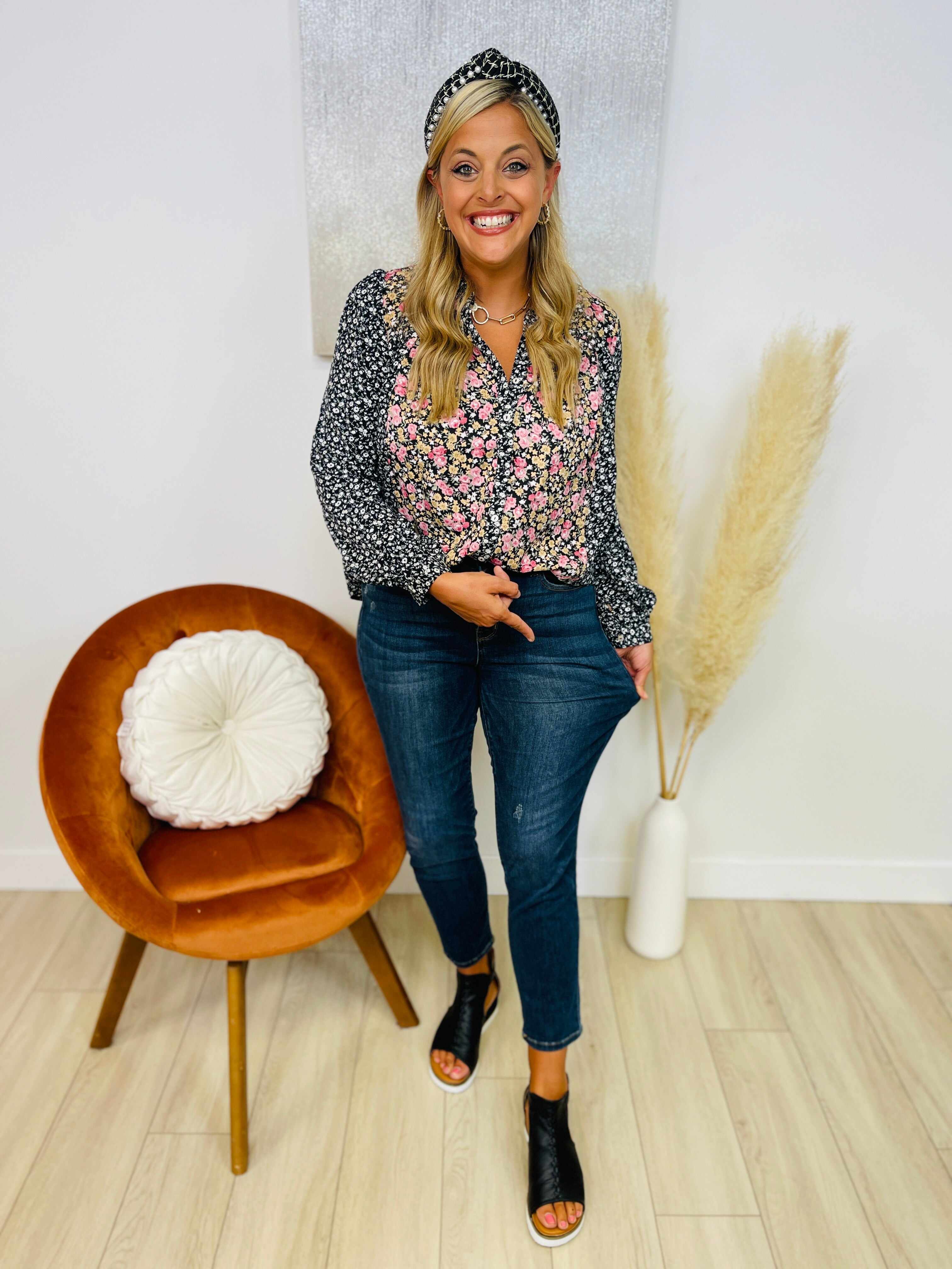 Mid Rise Plus/Reg Everyday Essential Relaxed Fit Jeans - Multiple Inseams!