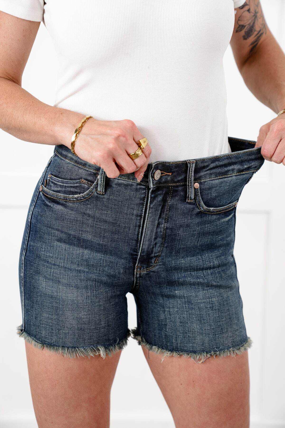 🔥2025 Hot Trend🔥Judy Dark Wash Tummy Control Fray Hem Shorts with Shield Back Pockets