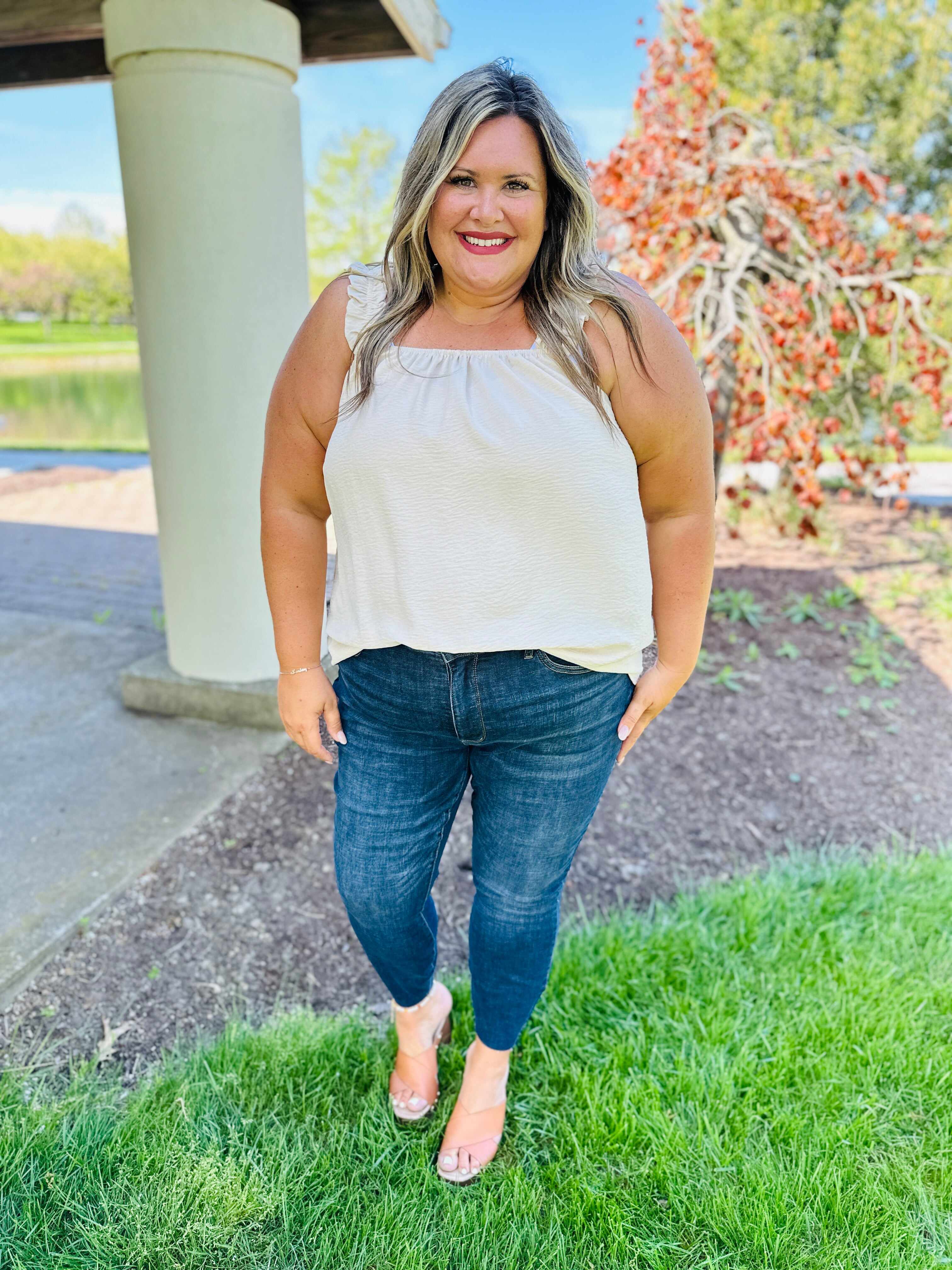 MARKDOWNS! Tummy Control and Butt Lifting Skinny Jeans in Reg/Curvy The Trifecta Fourth Restock!