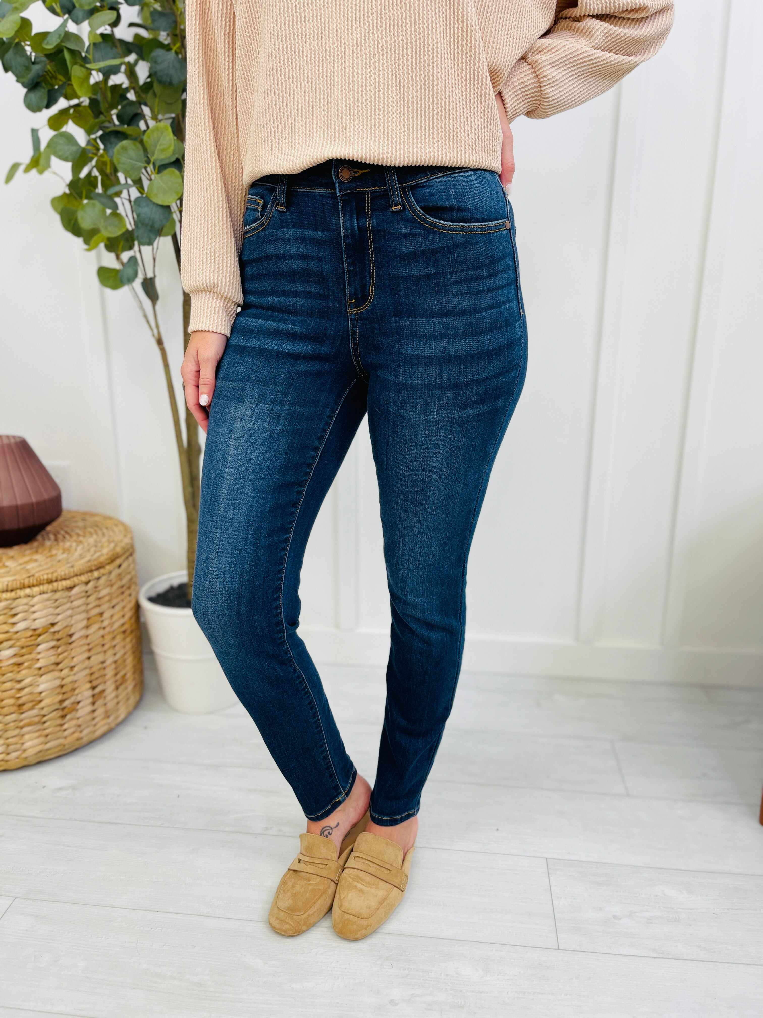 Mid Rise Plus/Reg Everyday Essential Relaxed Fit Jeans - Multiple Inseams!