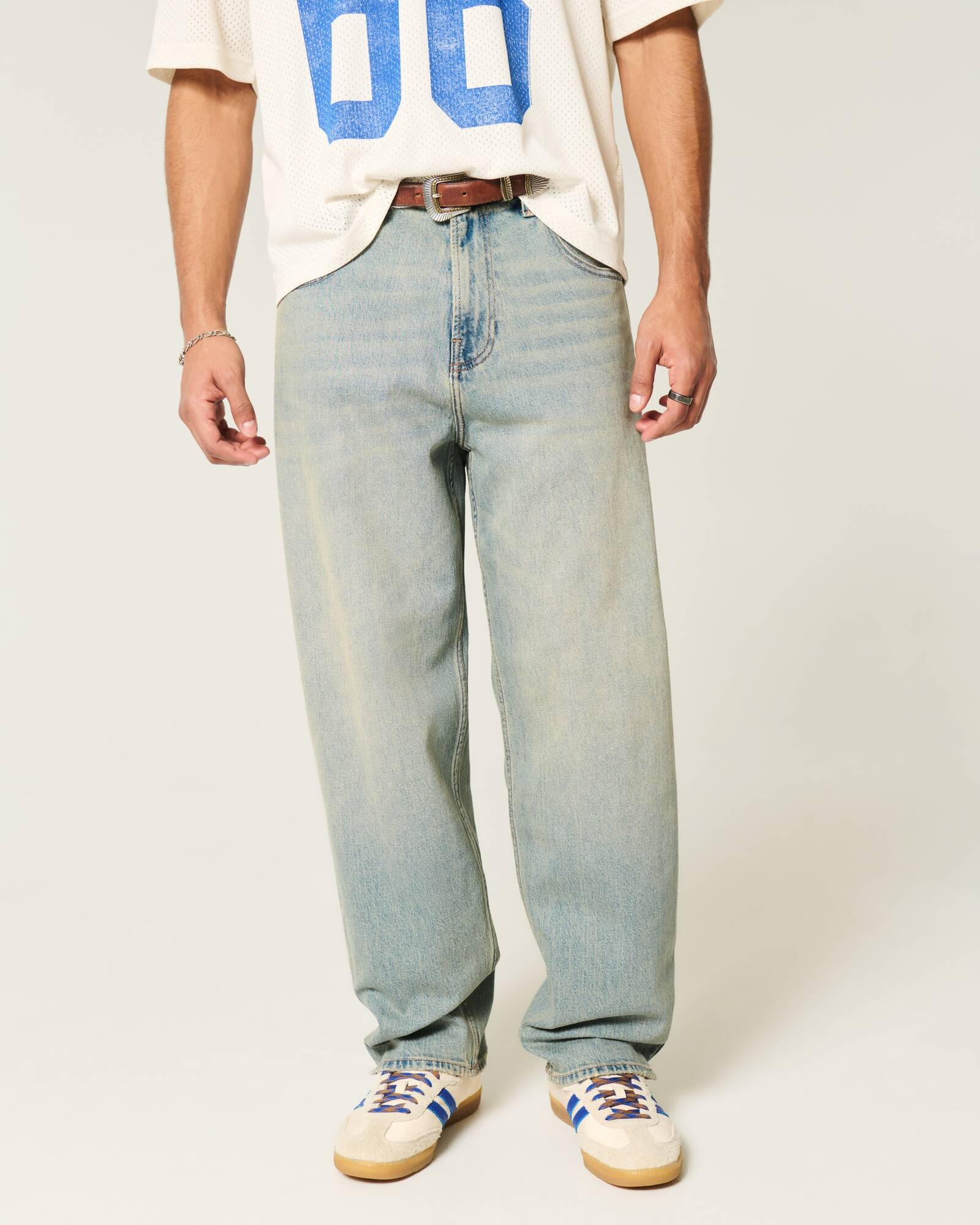 Medium Wash Skater Baggy Jeans