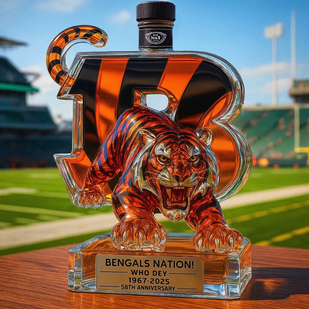 Cincinnati Bengals 3D Whiskey Bottle
