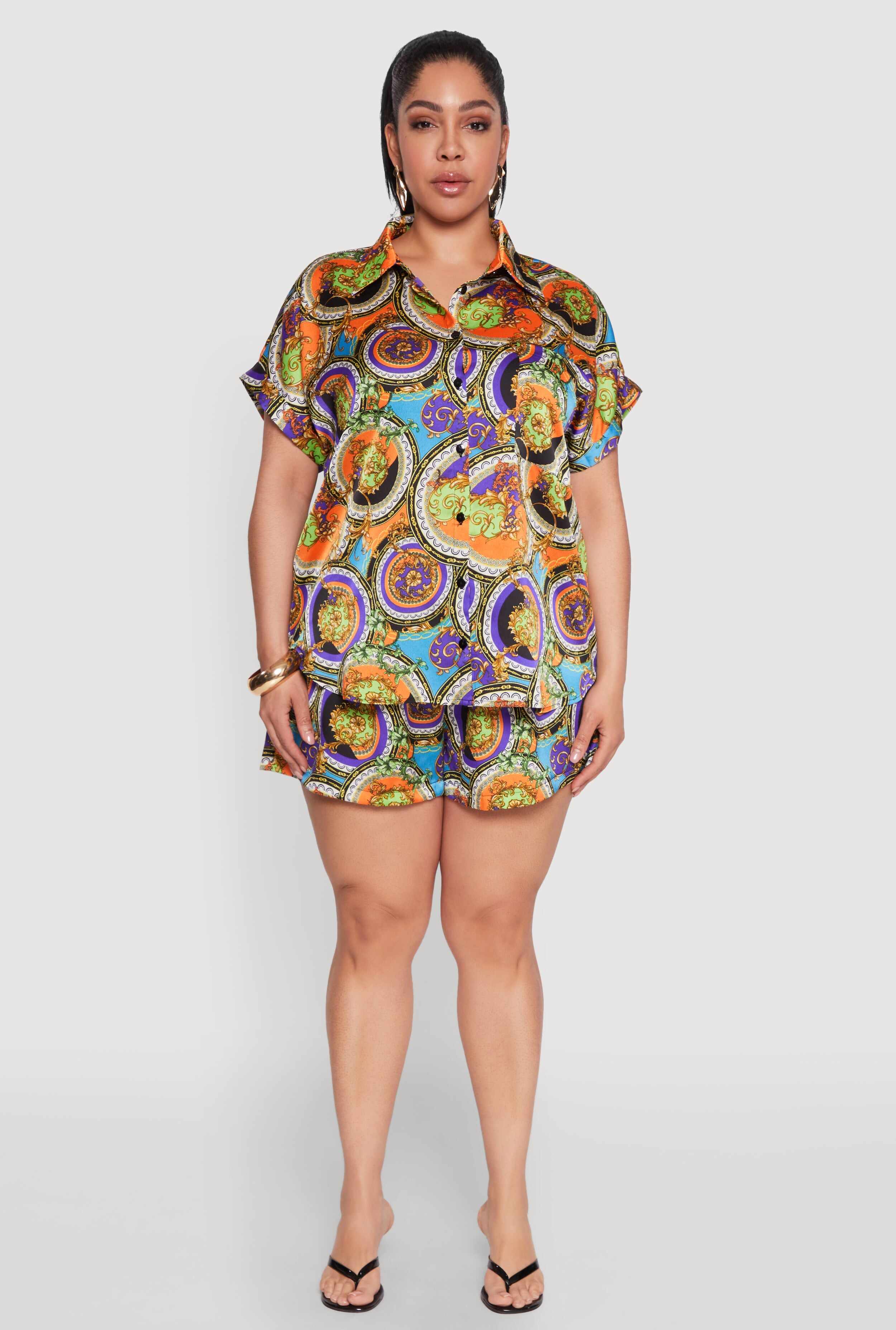 Plus Size Smocked Chain Print Shorts