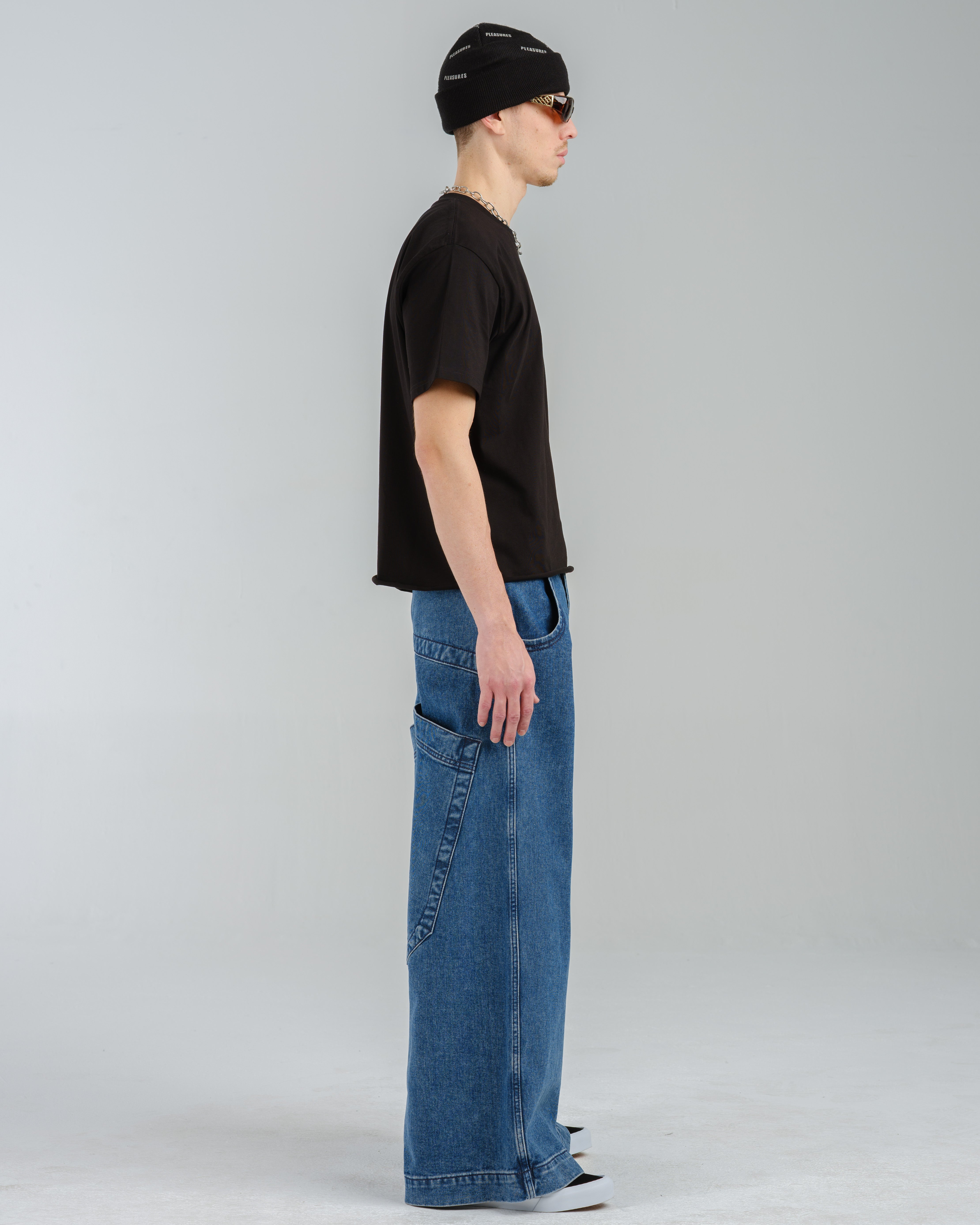 Fat Boy. 32”. Dark Stone.