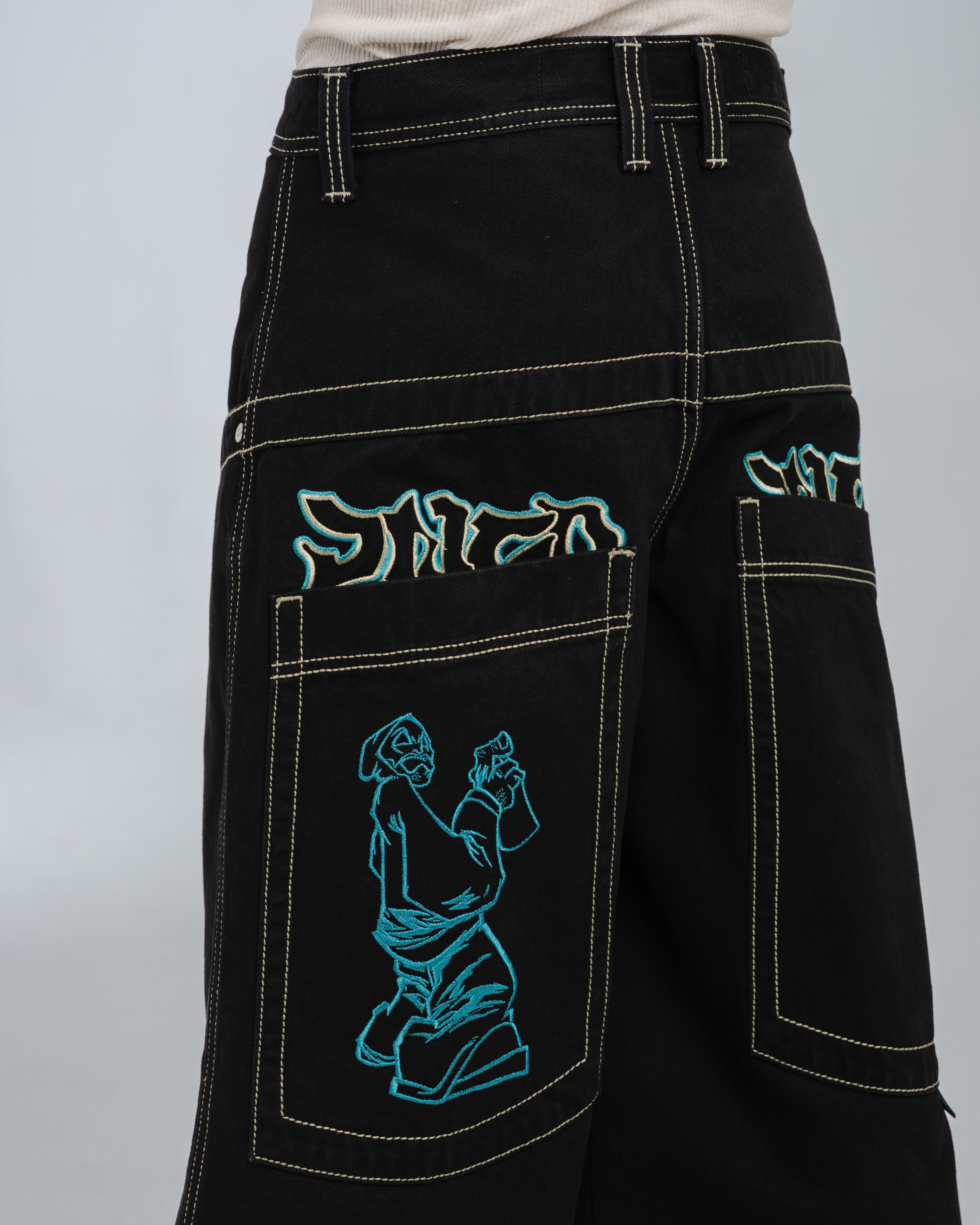 Artistical Uprising. 26