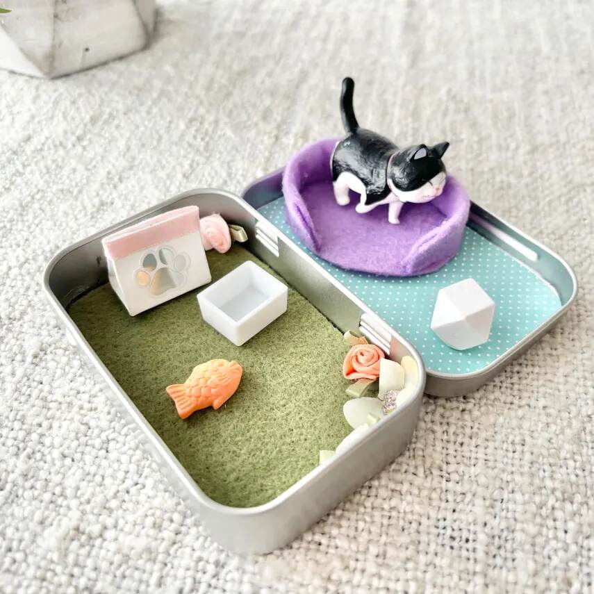 Pocket Pet In A tin