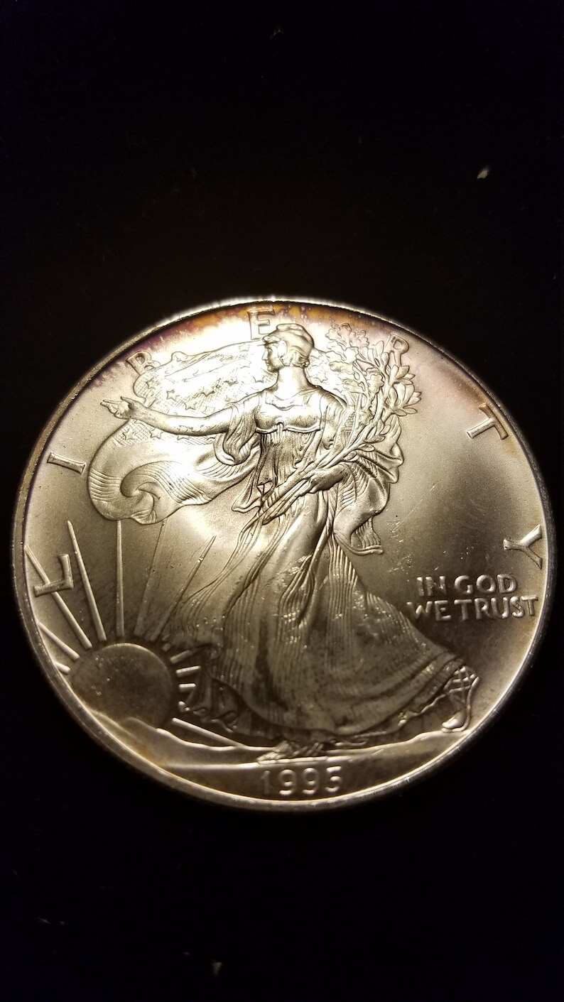 1995  American Silver Eagle    -  1 Oz .999 Silver - Key Date ! # 820