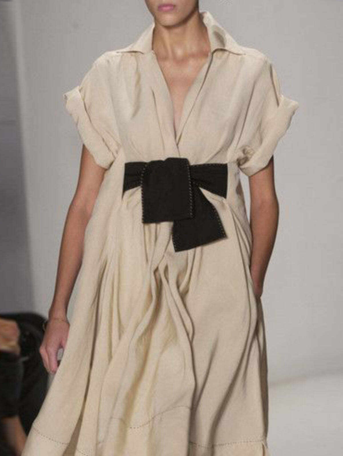 Elegant Plain Lapel Collar Short Sleeve Midi Dress