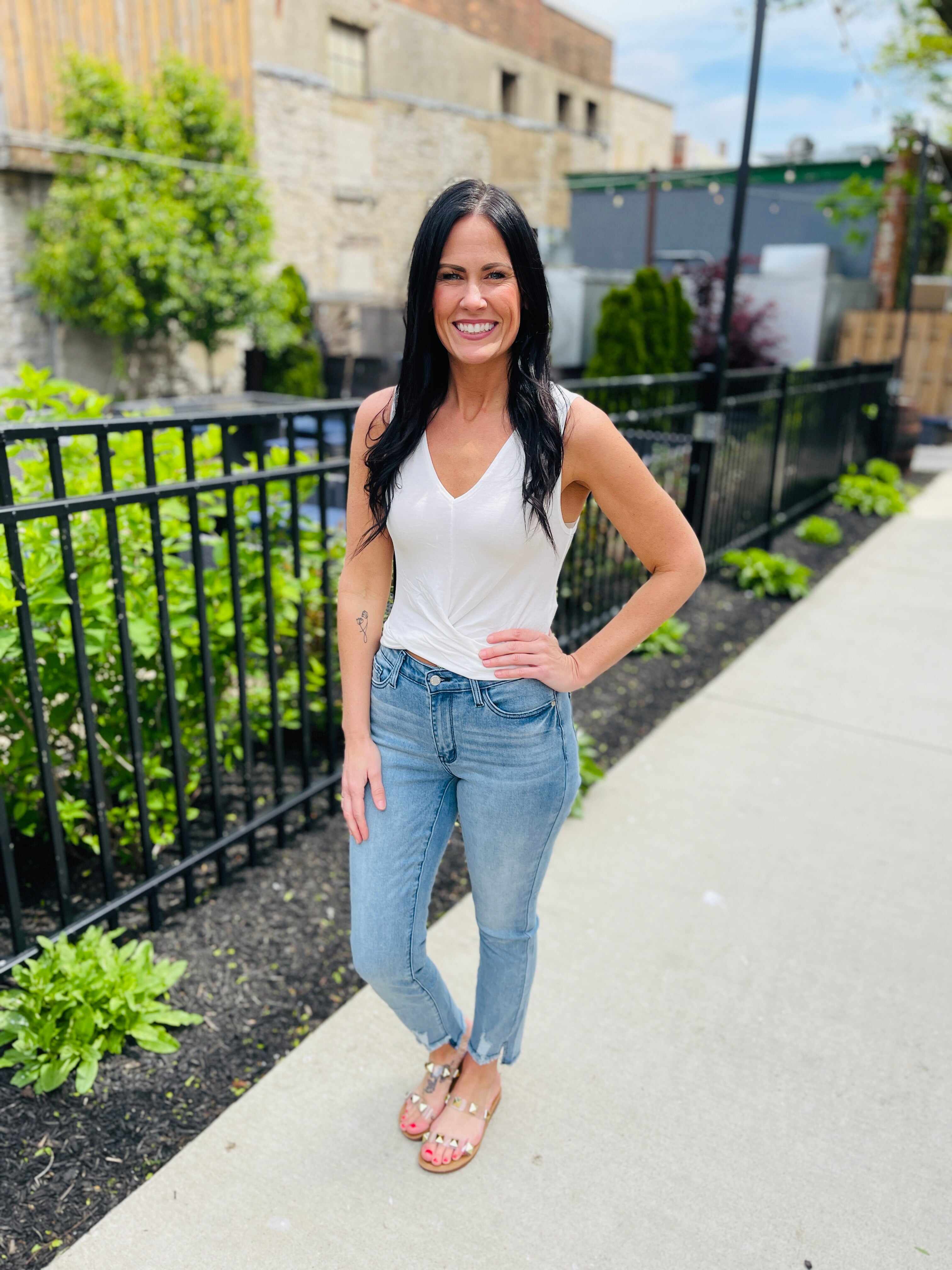 REG/CURVY Cool Kids Sustainable Cooling Relaxed Jeans