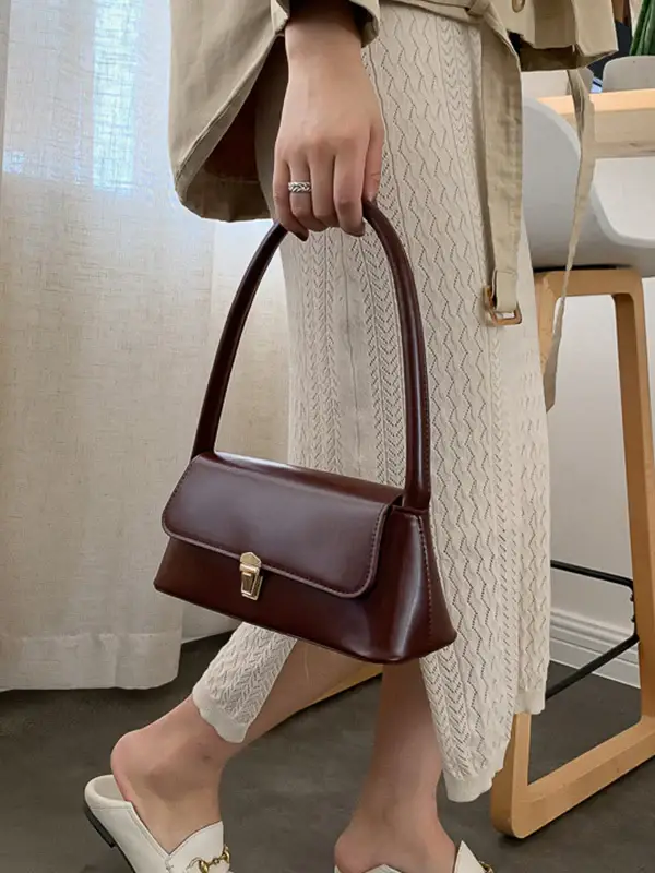 Minimalist Lock-Detail Leather Shoulder Bag