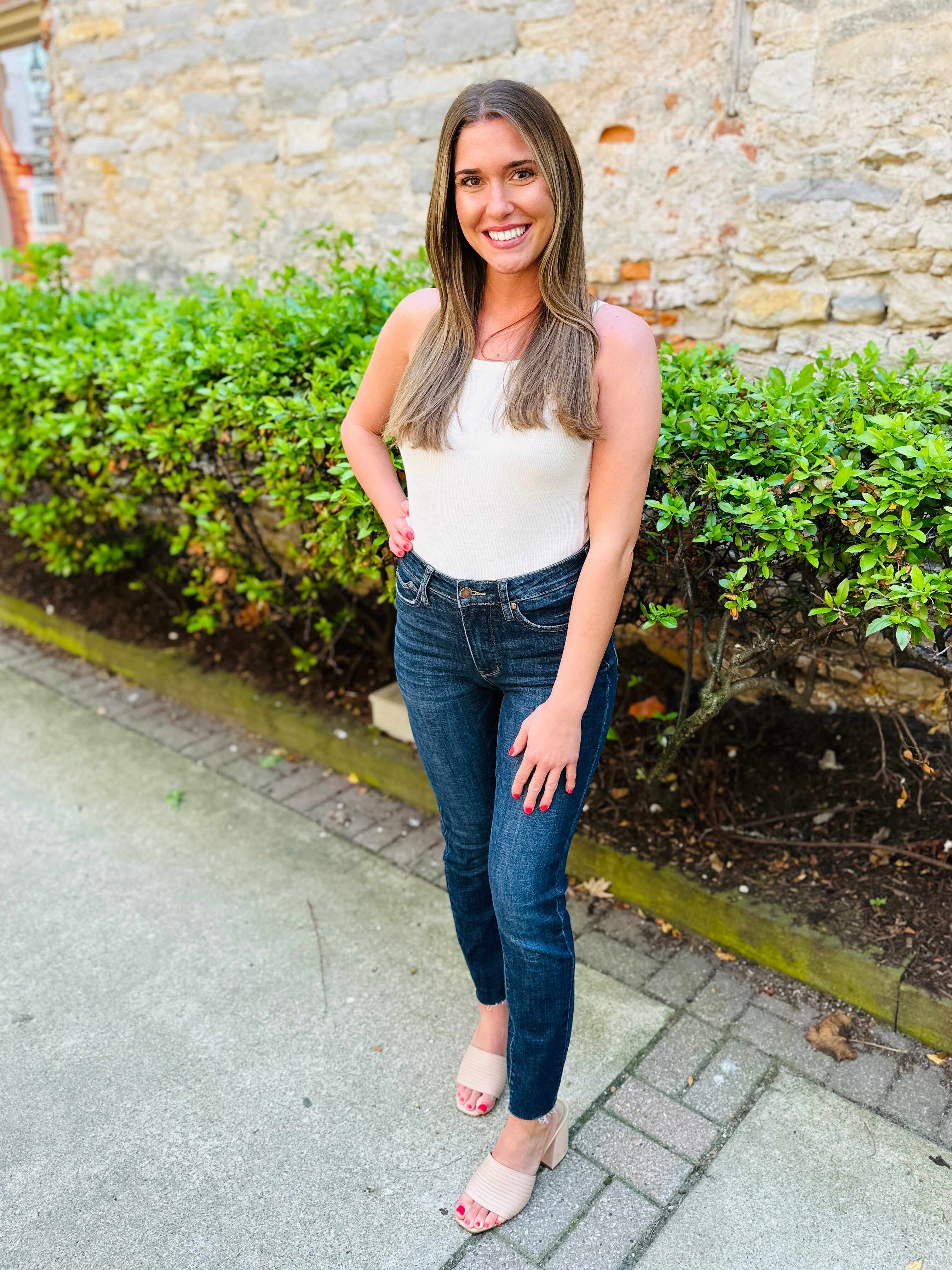MARKDOWNS! Tummy Control and Butt Lifting Skinny Jeans in Reg/Curvy The Trifecta Fourth Restock!