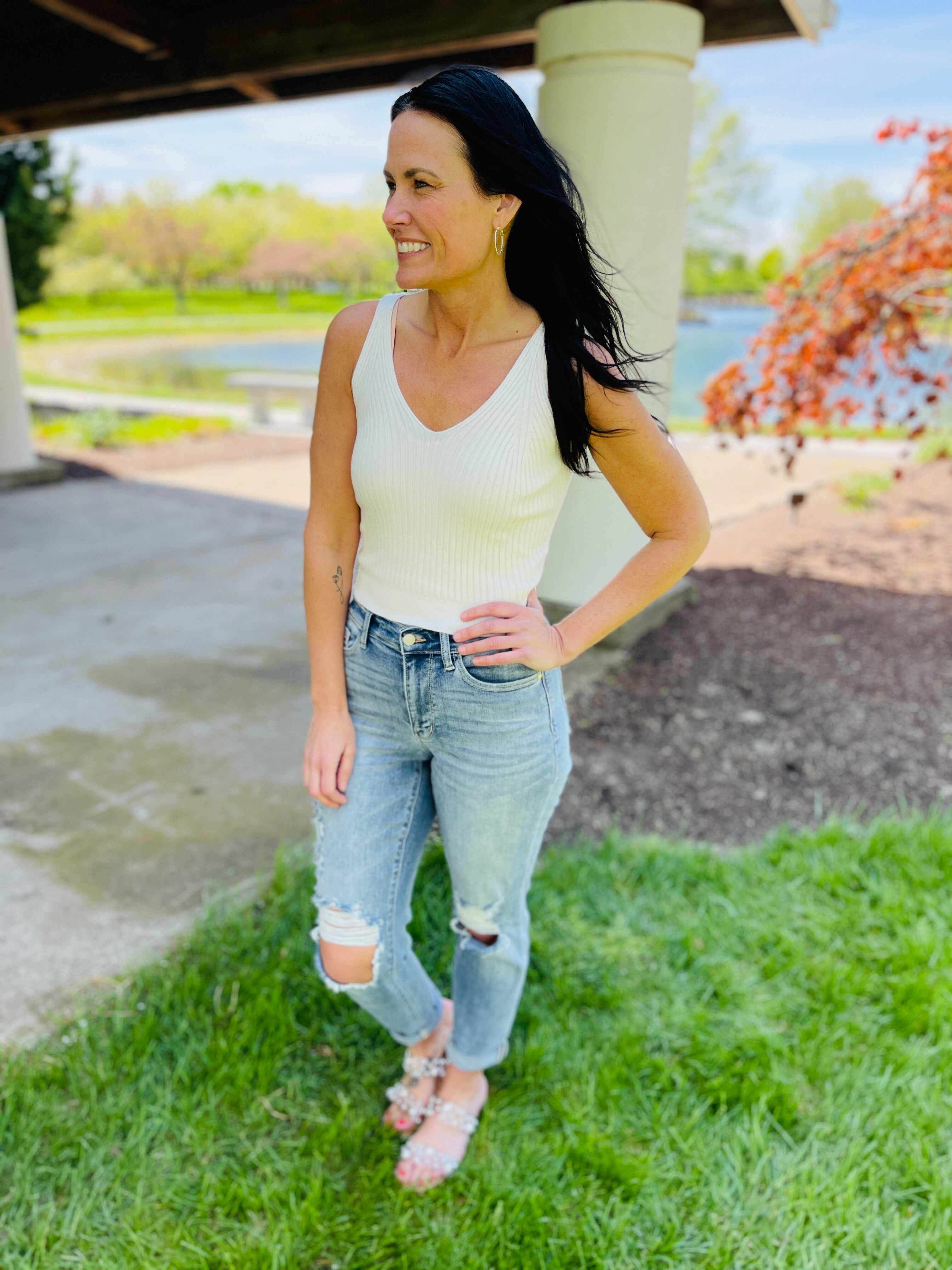 REG/CURVY Always On My Mind Midrise Boyfriend Jeans