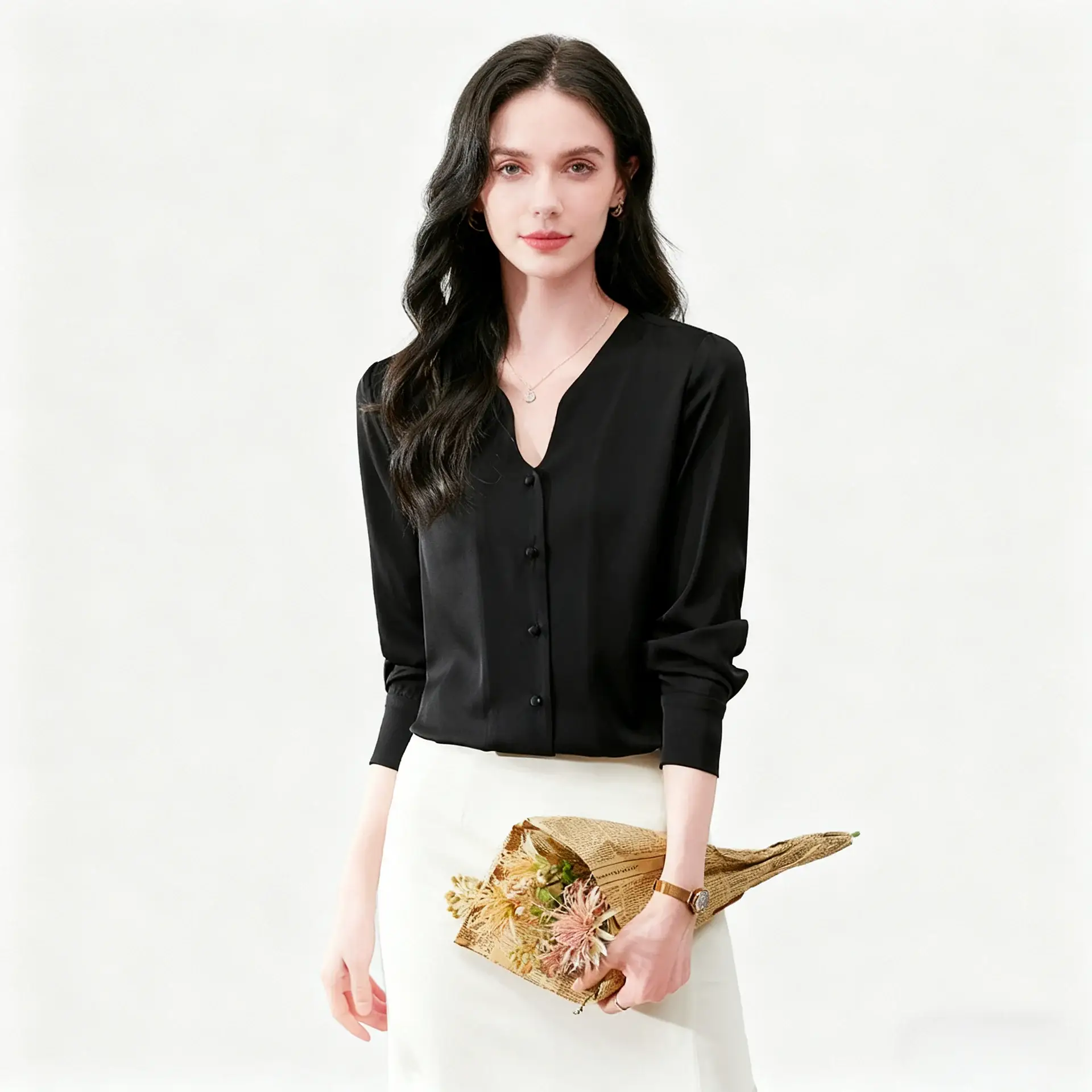 Elegant Silk Shirt with Fashionable Long Sleeves
