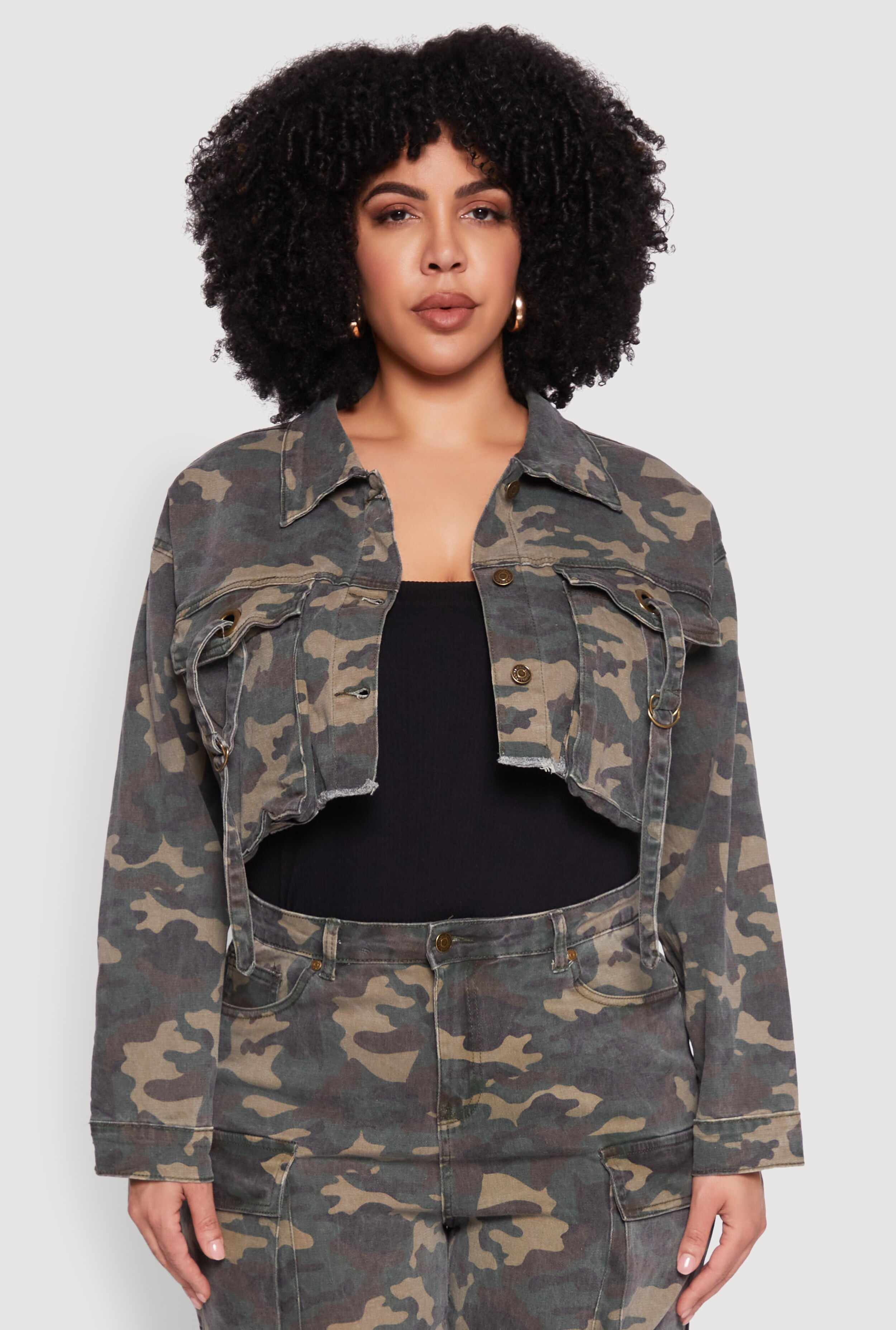 Plus Size Camouflage Cropped Cargo Jacket